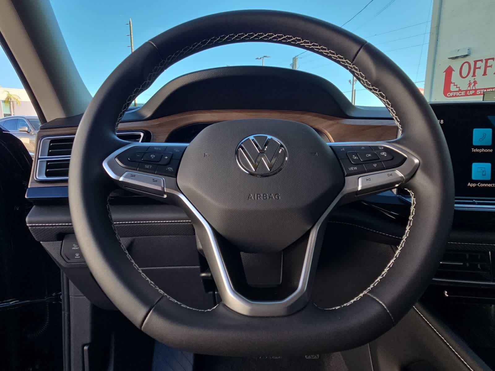 Thumbnail: 2026 Volkswagen Atlas - 29