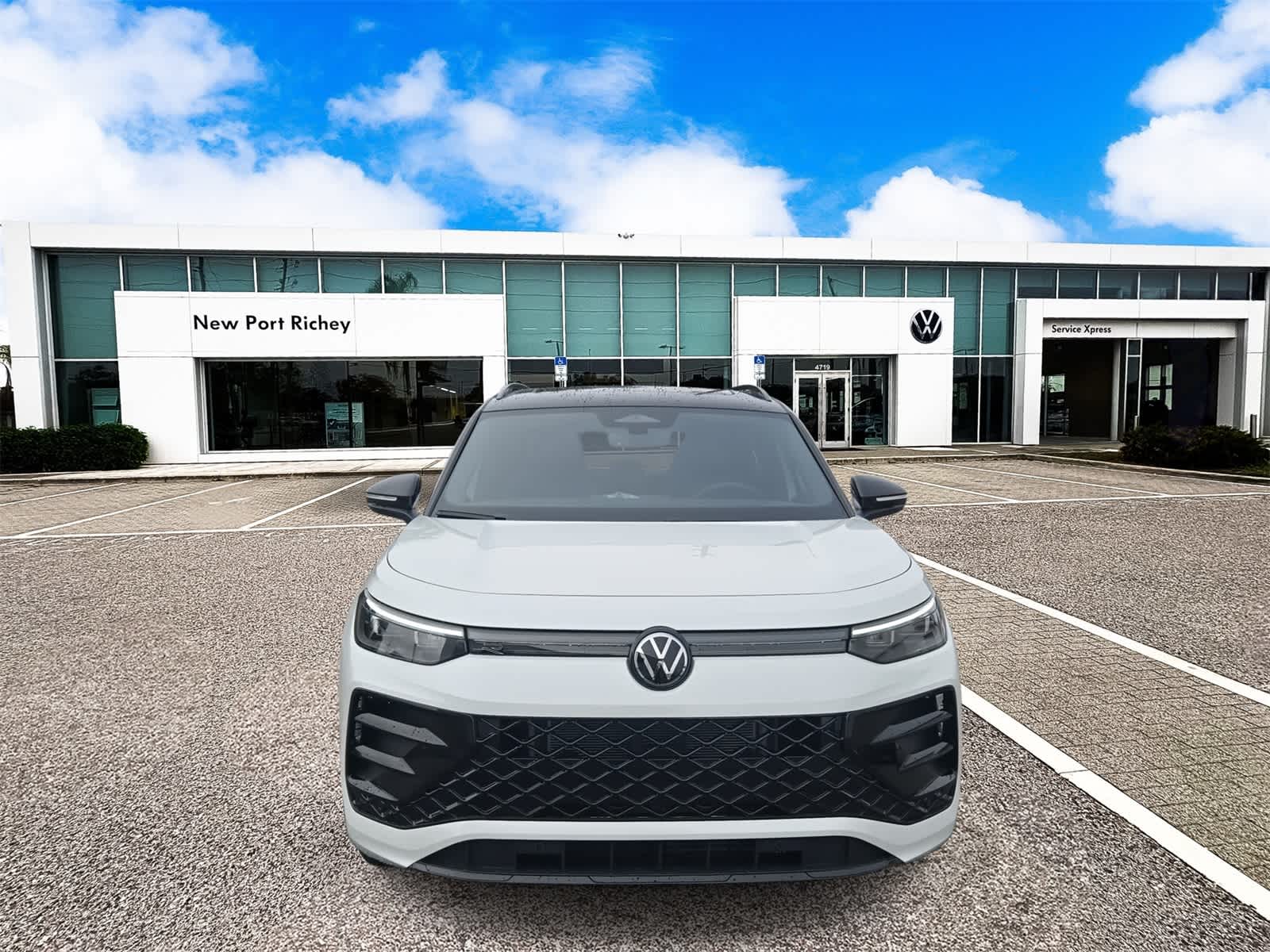 Thumbnail: 2026 Volkswagen Tiguan - 3