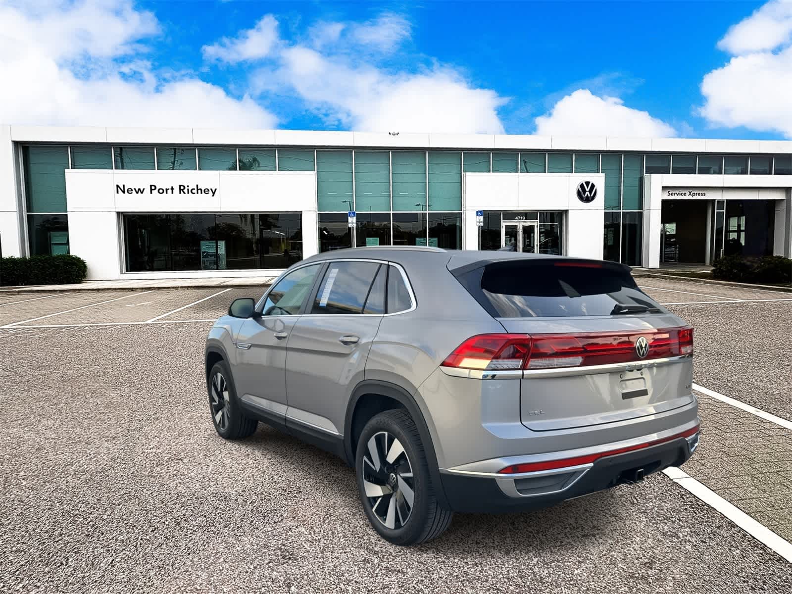 Thumbnail: 2026 Volkswagen Atlas - 6