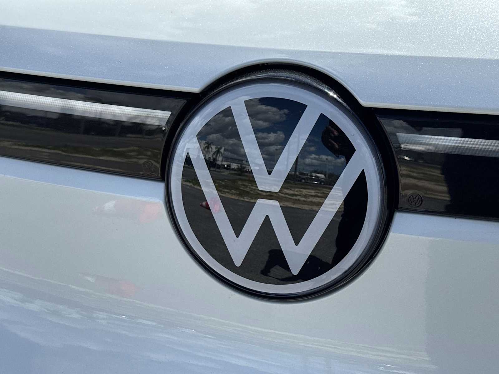 Thumbnail: 2024 Volkswagen ID.4 - 10