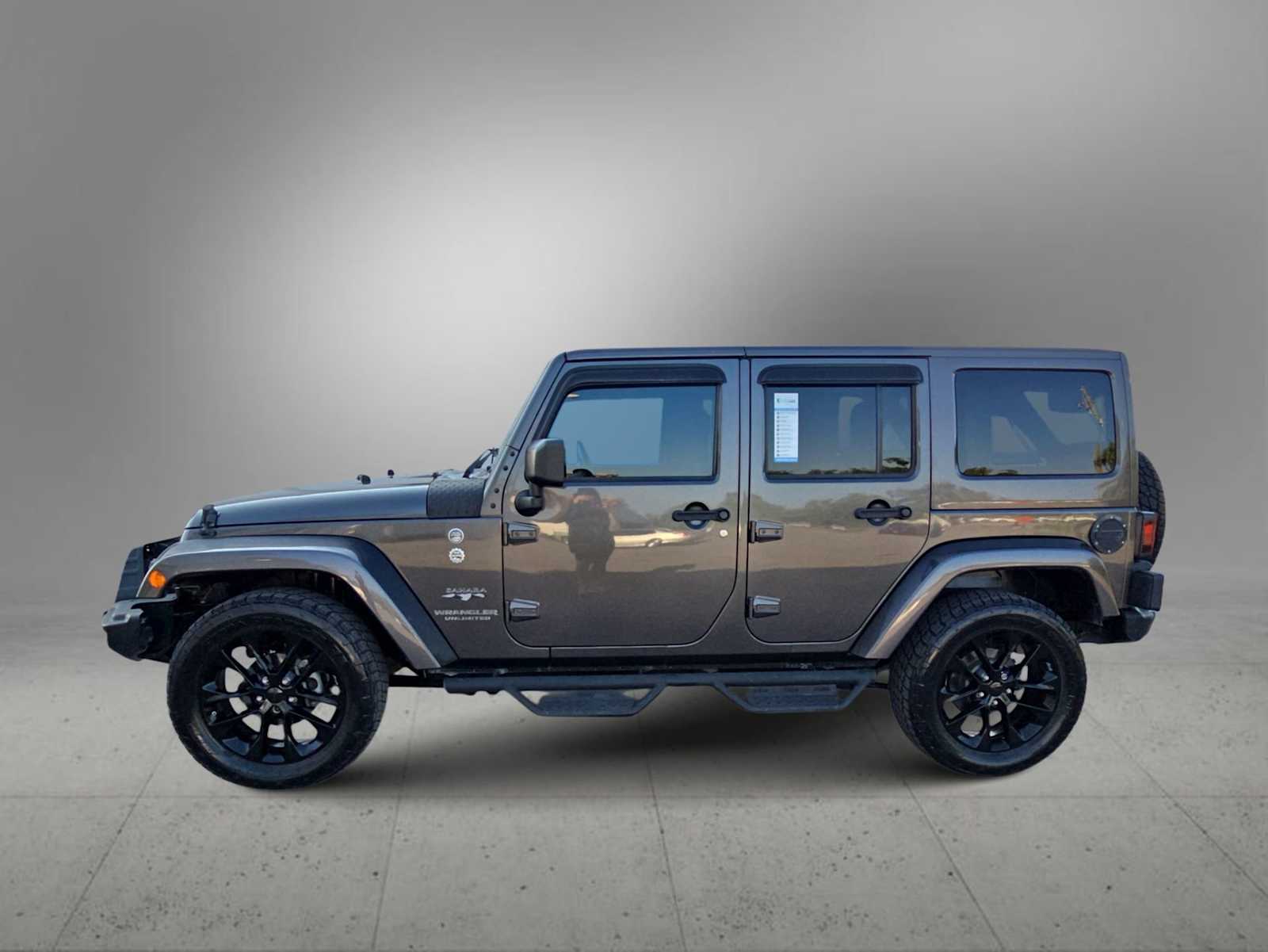 Thumbnail: 2016 Jeep Wrangler - 5