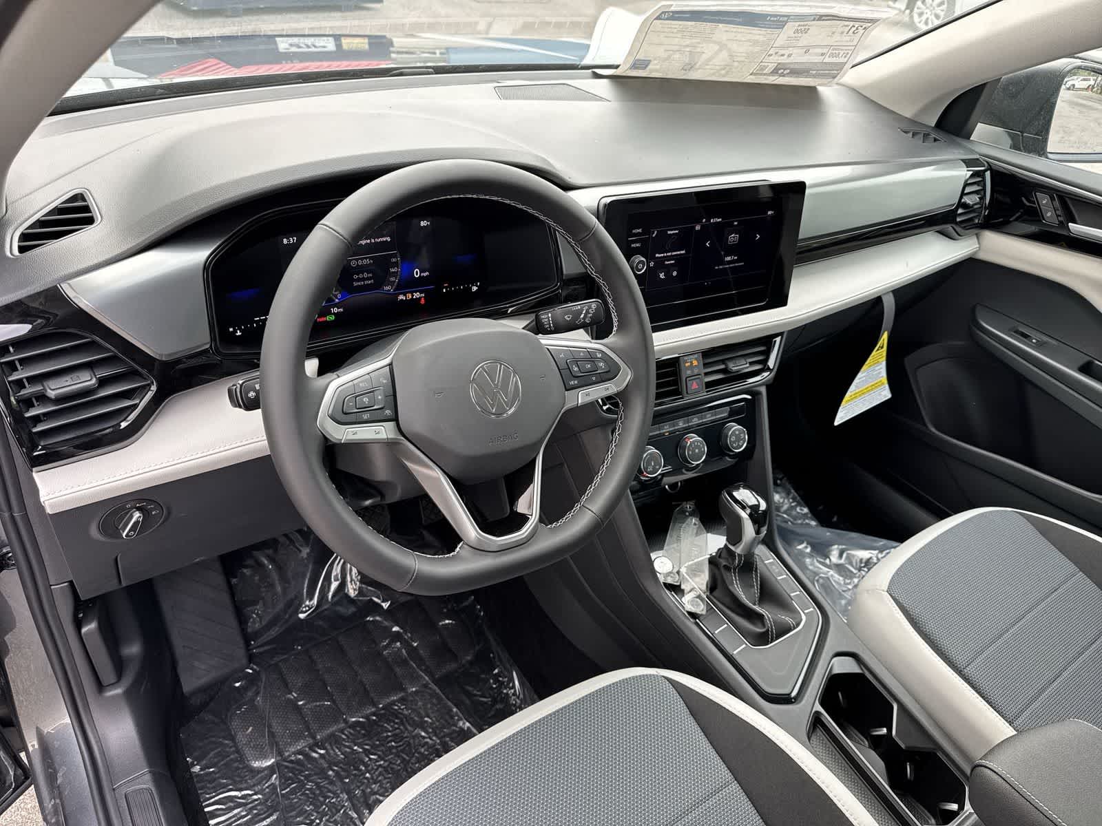 Thumbnail: 2026 Volkswagen Taos - 2