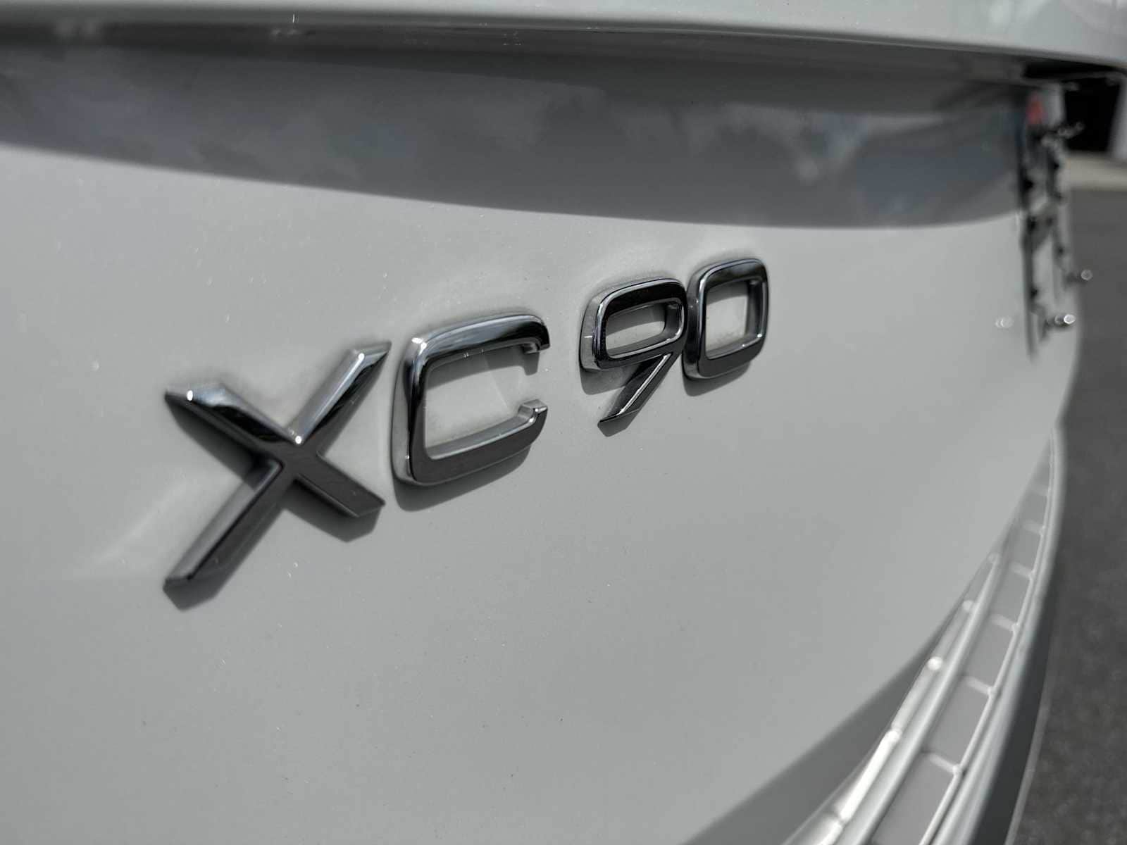 Thumbnail: 2022 Volvo XC90 - 11