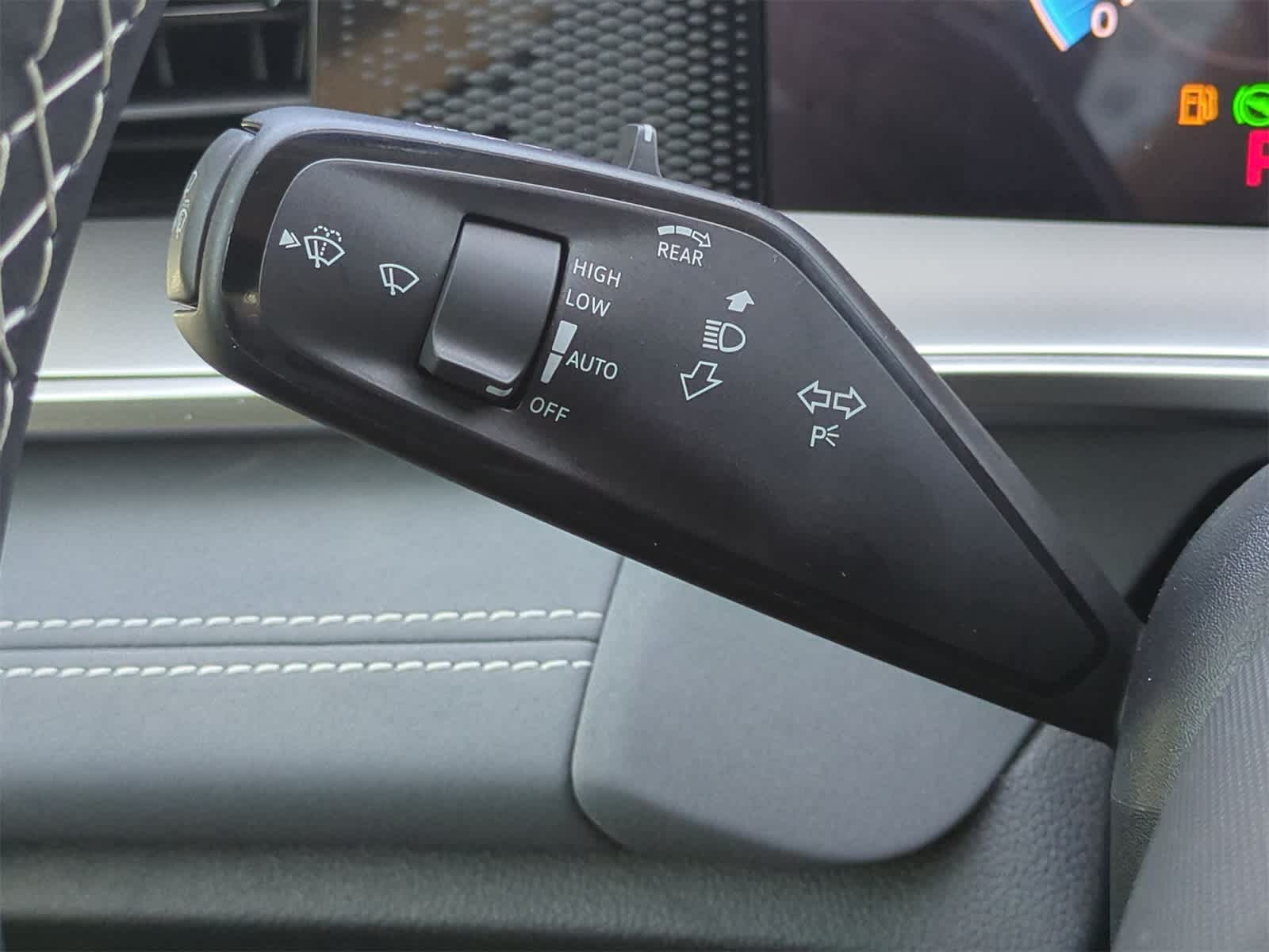 Thumbnail: 2025 Volkswagen Tiguan - 26