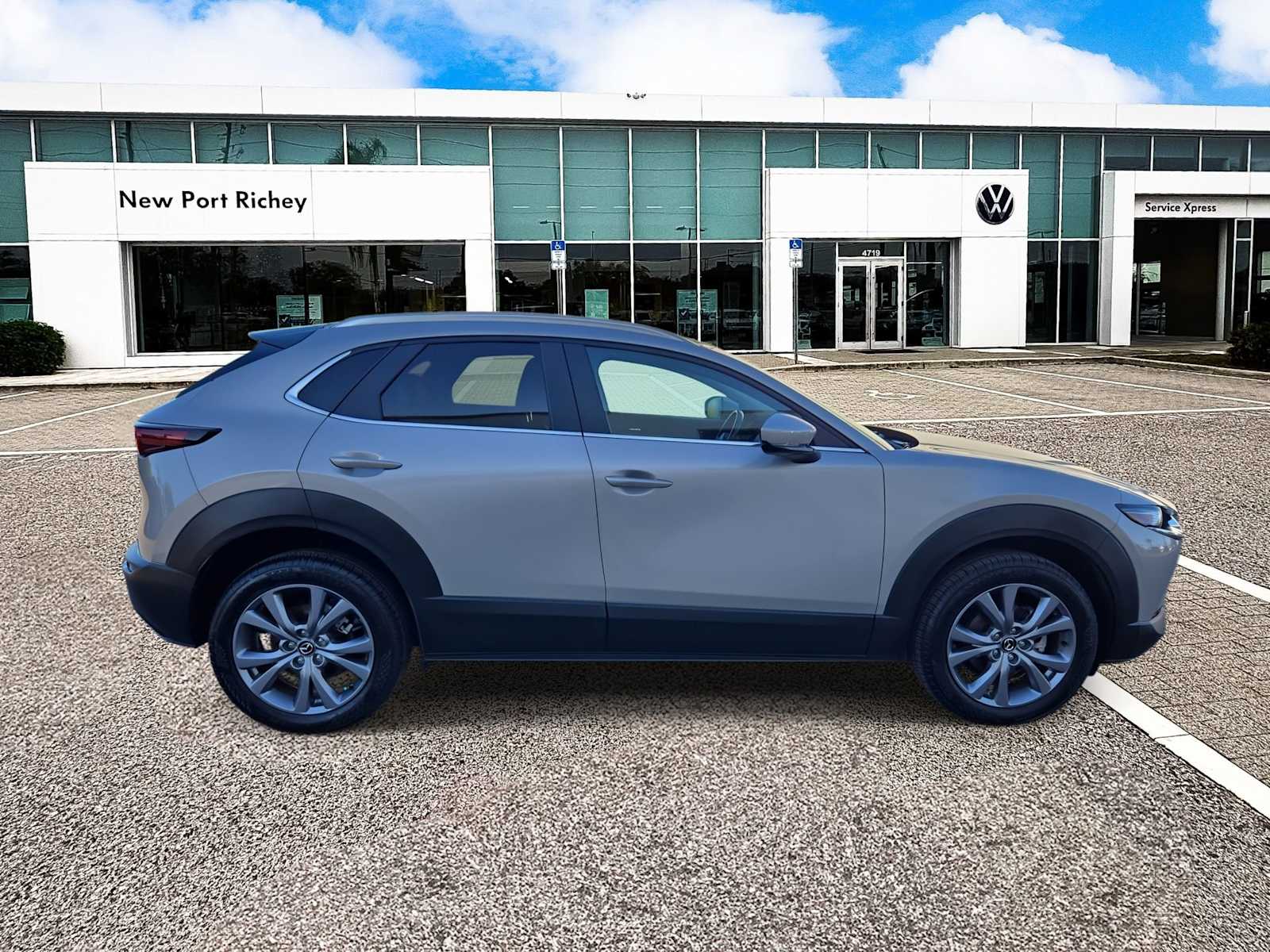 Thumbnail: 2023 Mazda CX-30 - 9