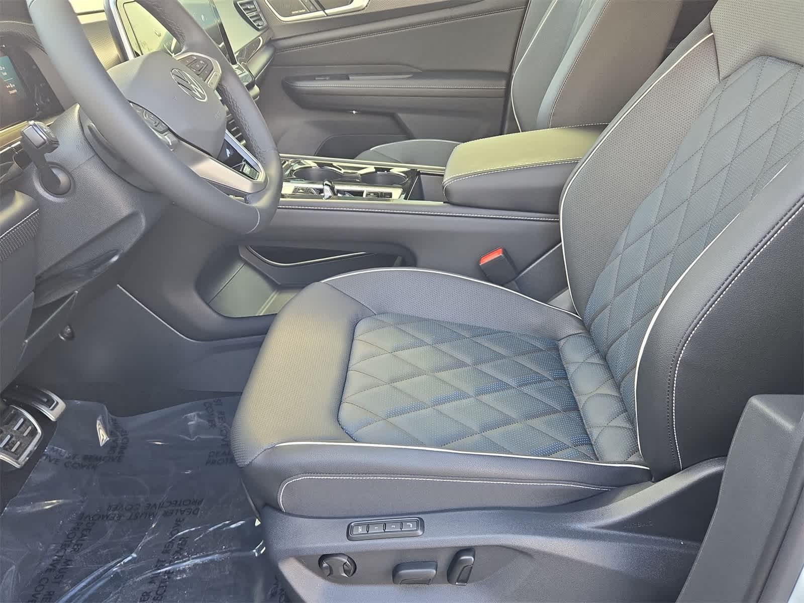 Thumbnail: 2026 Volkswagen Atlas - 24