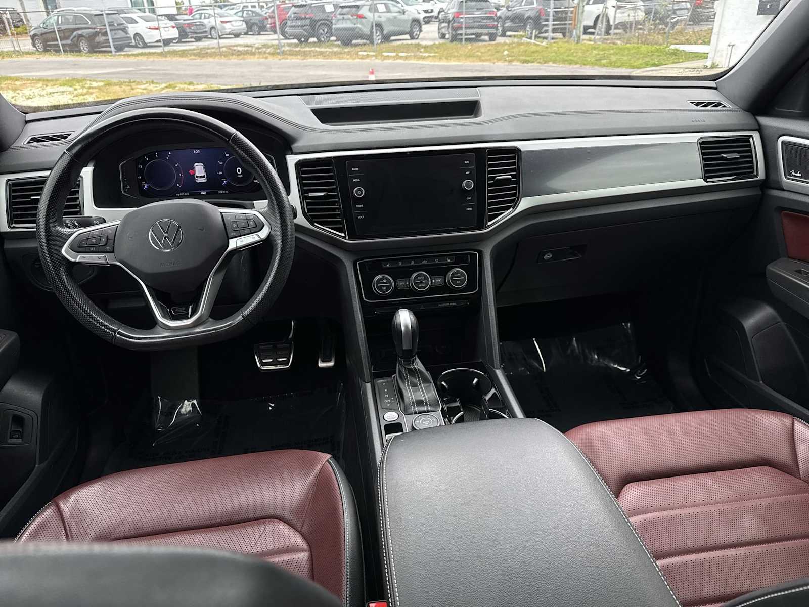 Thumbnail: 2022 Volkswagen Atlas - 14
