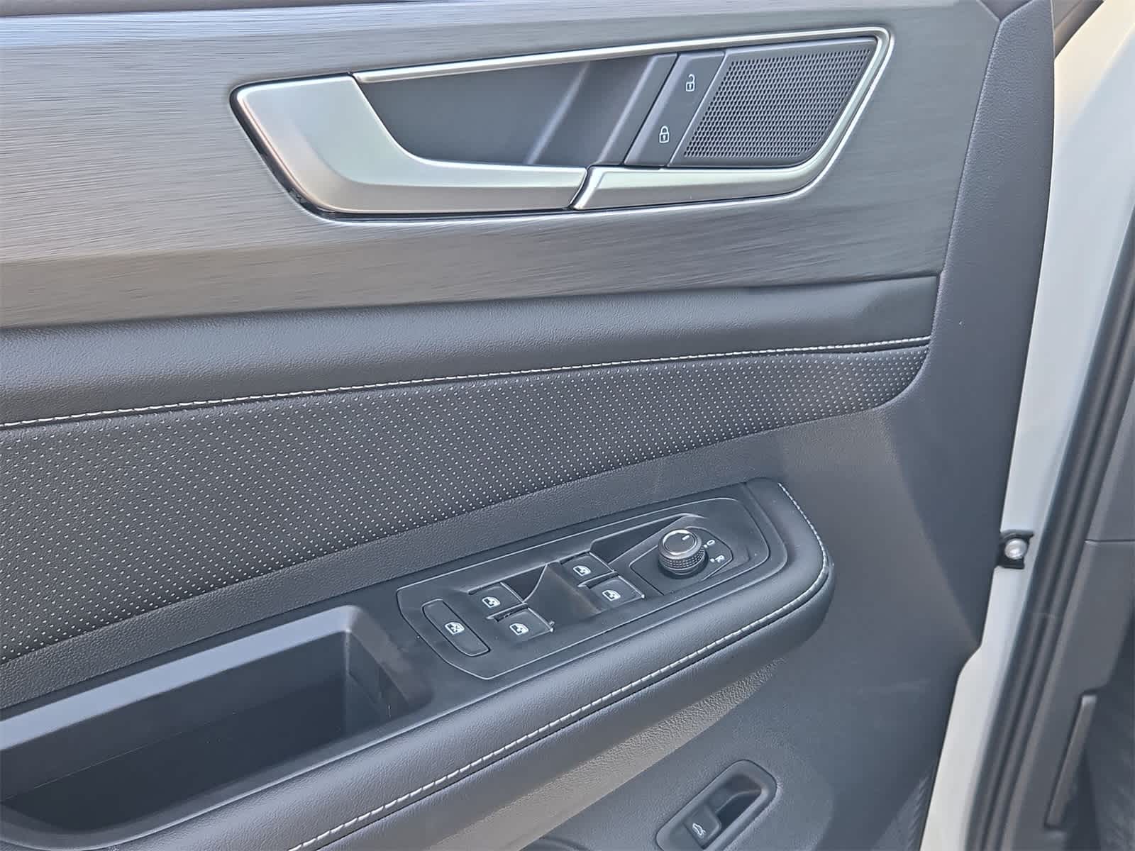 Thumbnail: 2026 Volkswagen Atlas - 38