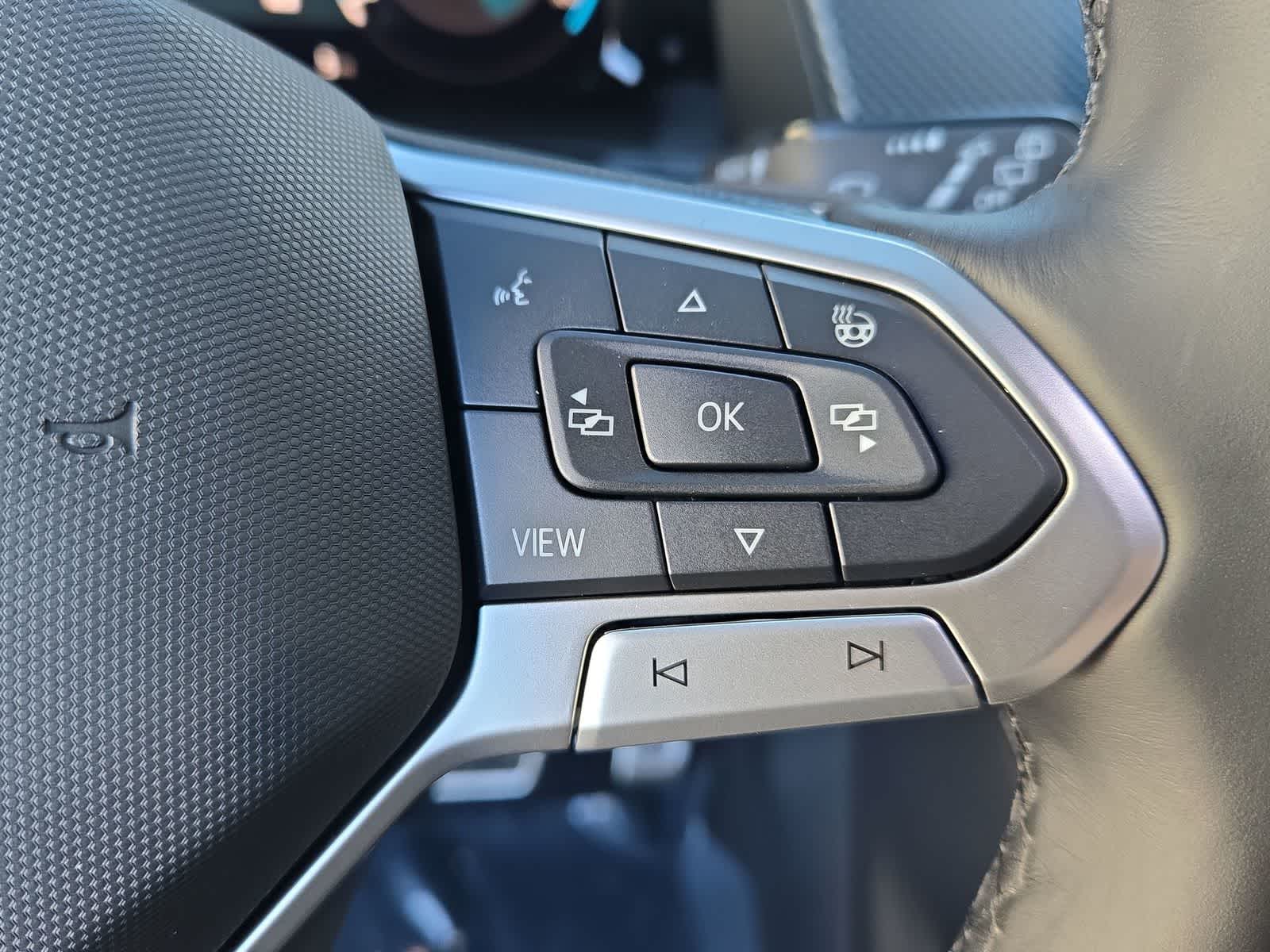 Thumbnail: 2026 Volkswagen Atlas - 32