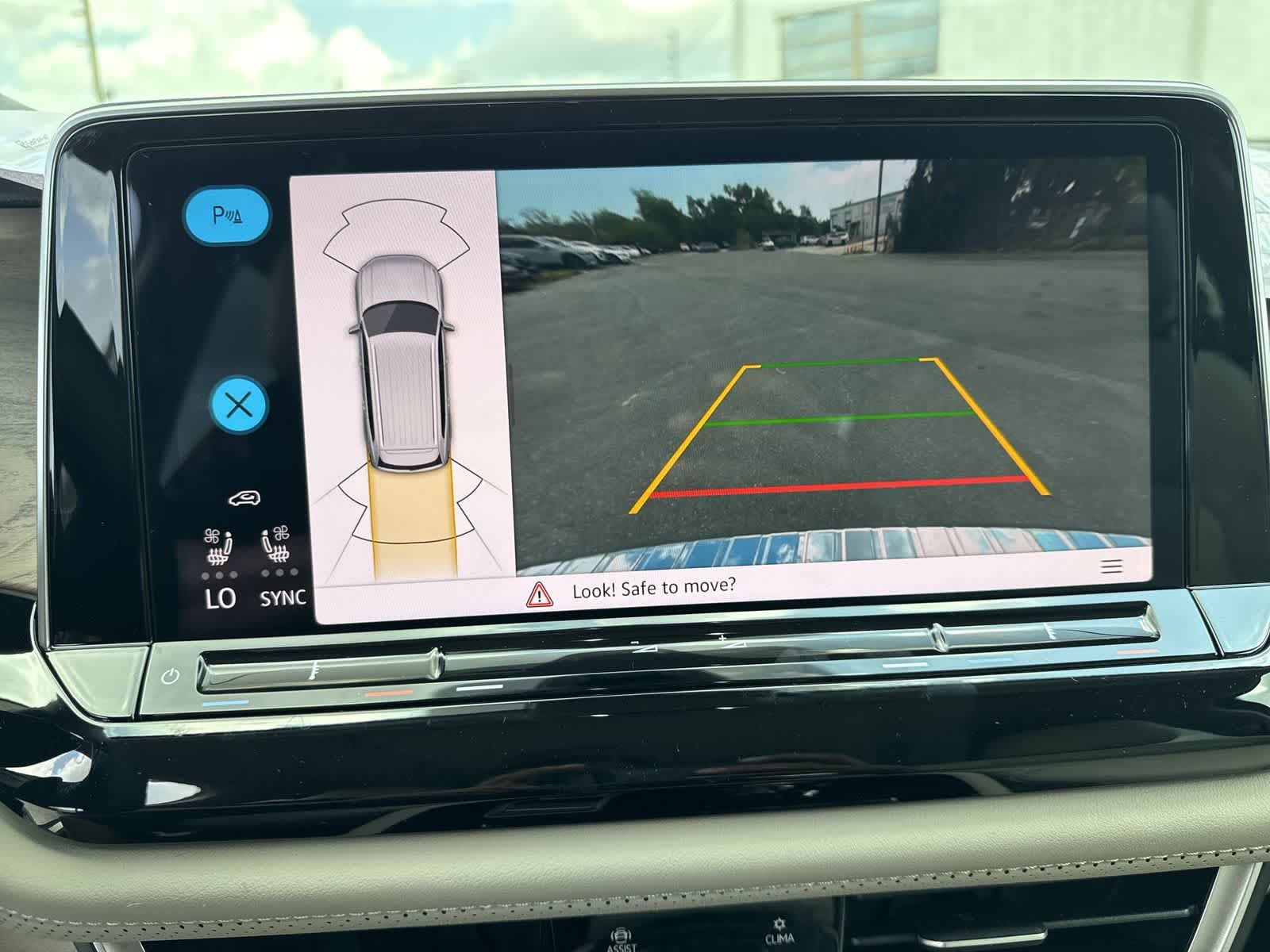 Thumbnail: 2026 Volkswagen Atlas - 27