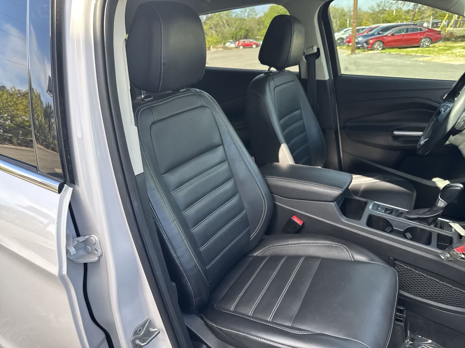 Thumbnail: 2017 Ford Escape - 39