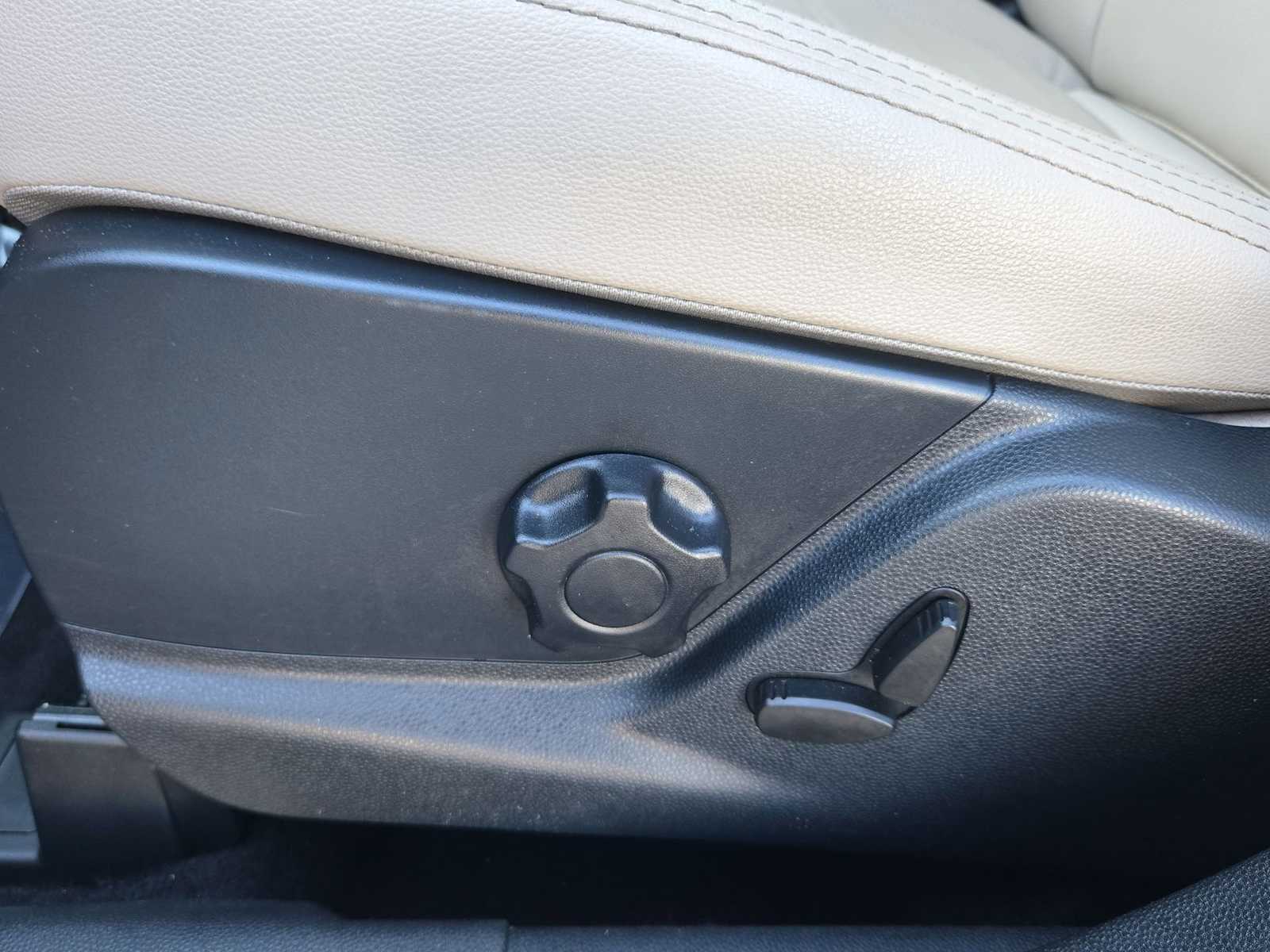 Thumbnail: 2020 Ford EcoSport - 18