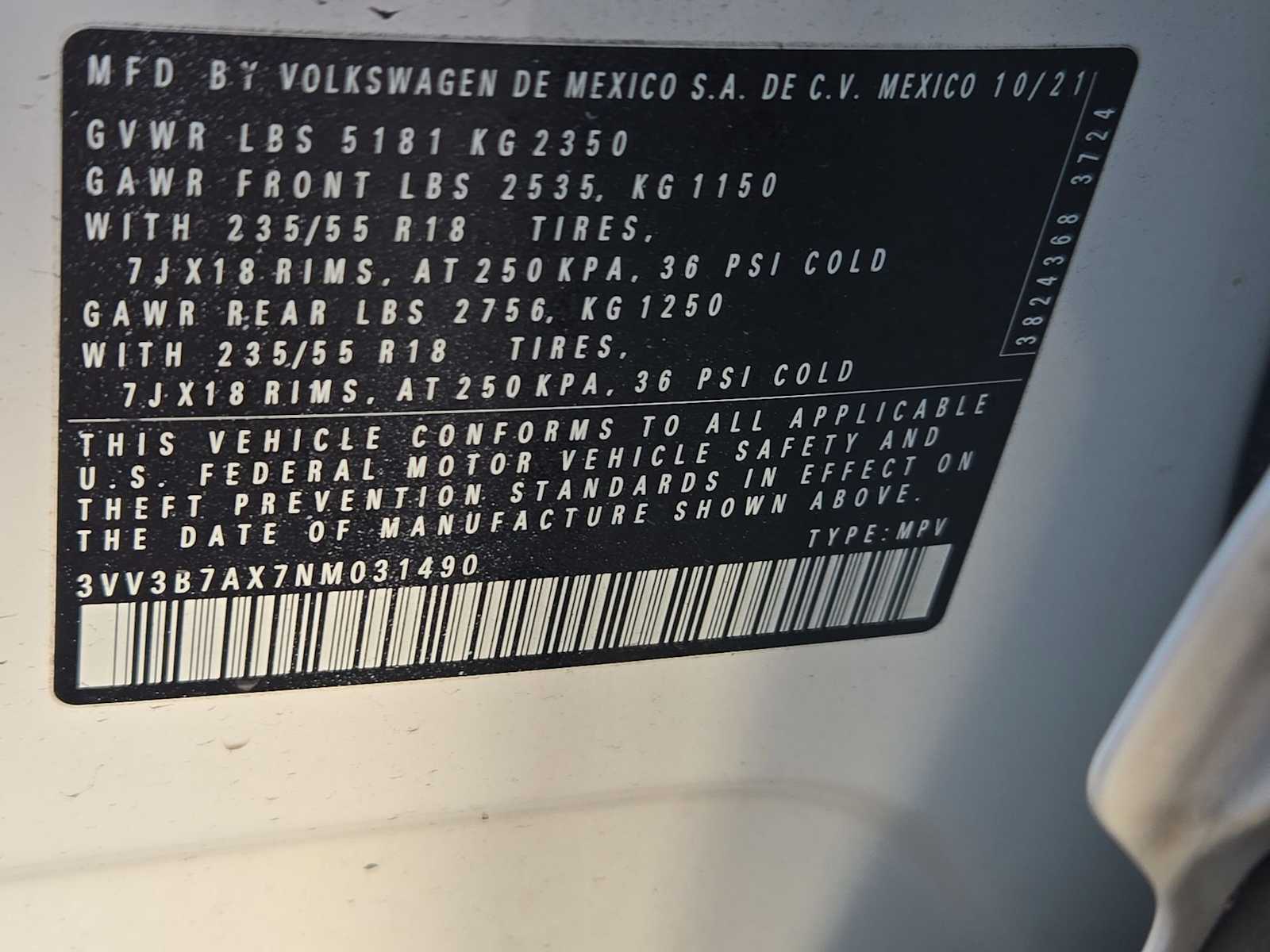 Thumbnail: 2022 Volkswagen Tiguan - 27