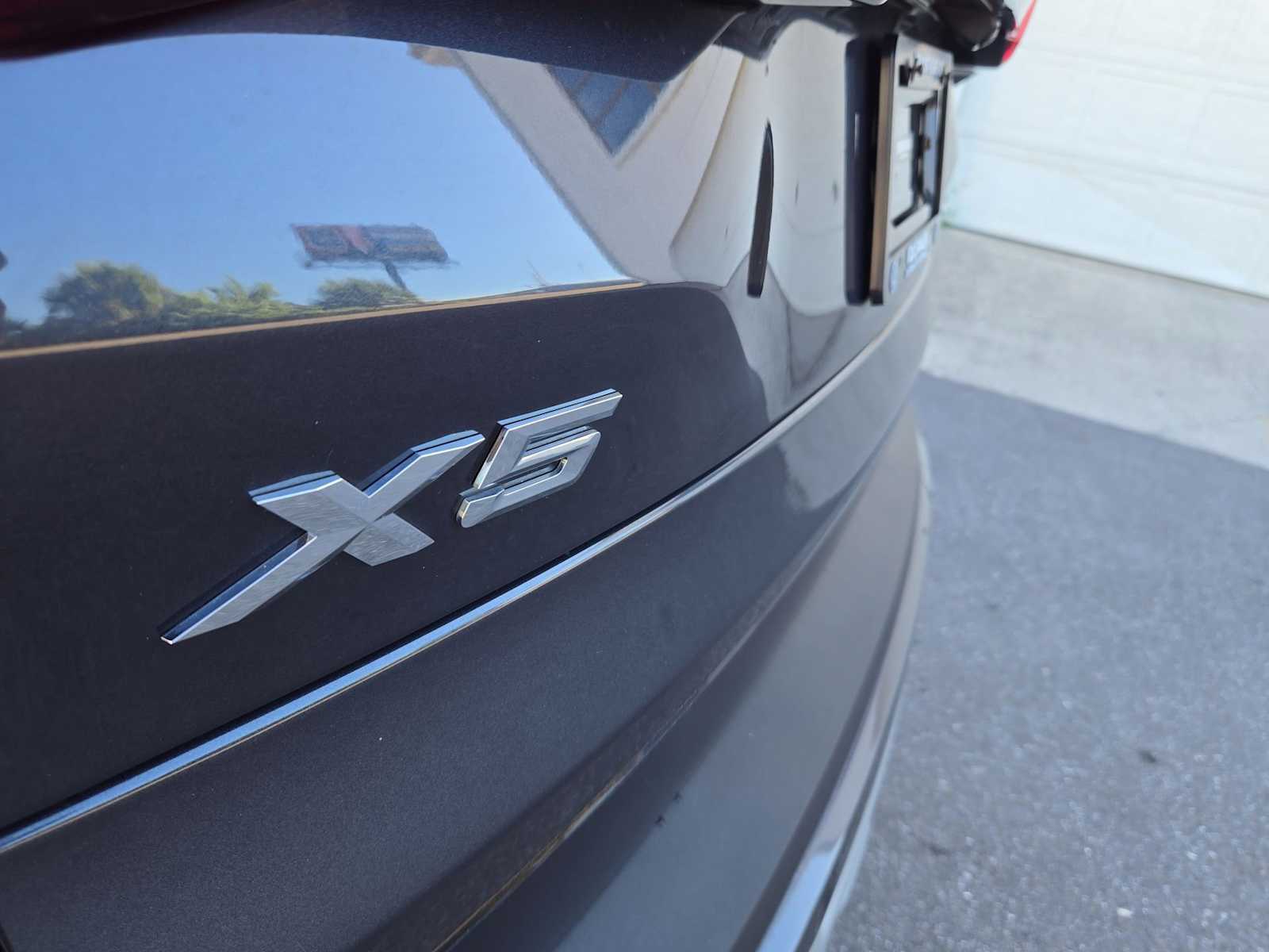 Thumbnail: 2022 BMW X5 - 13