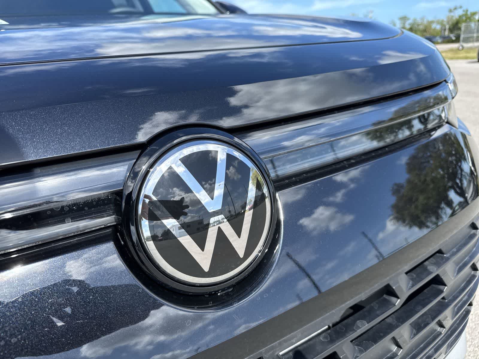 Thumbnail: 2026 Volkswagen Tiguan - 10