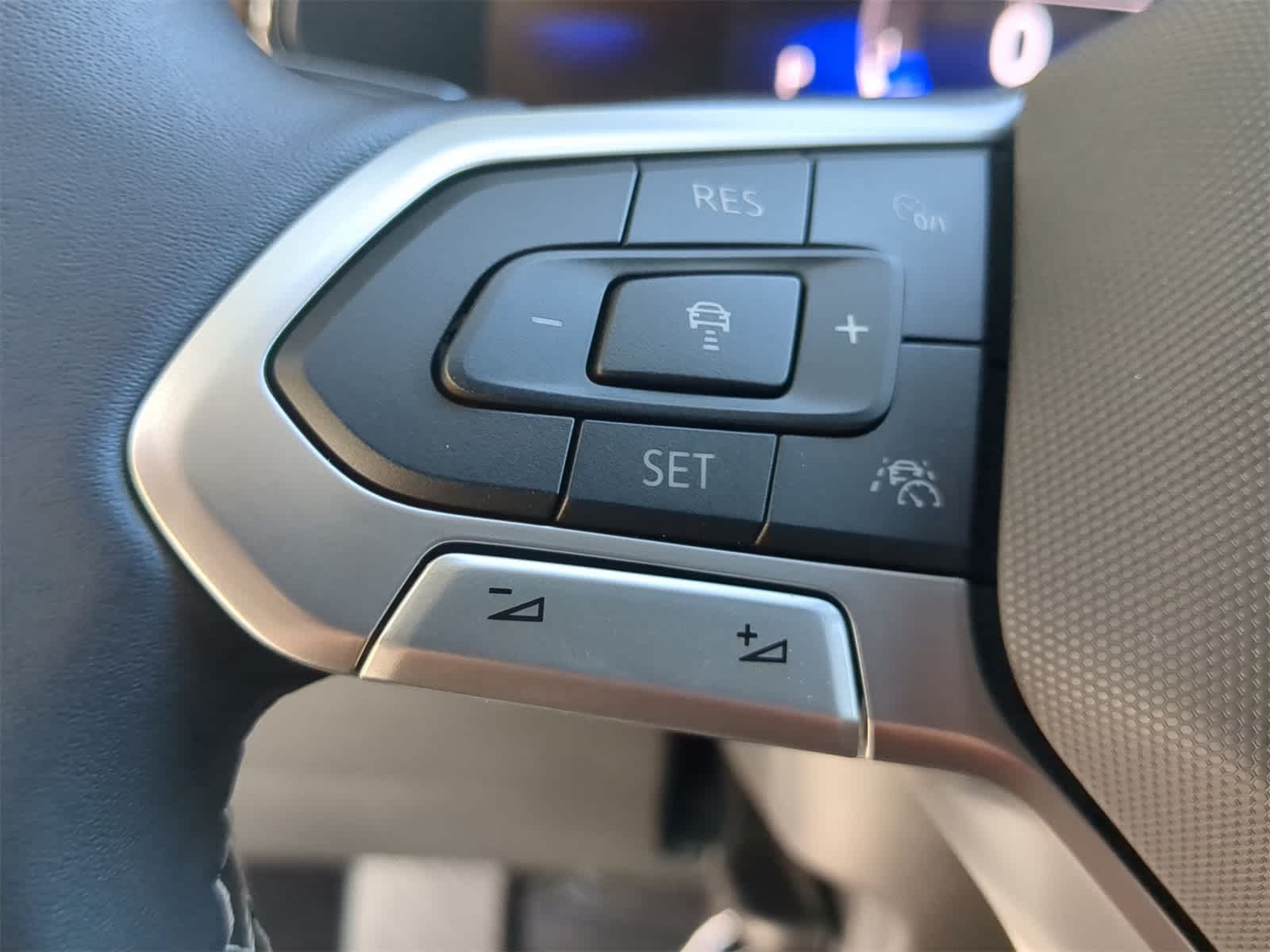 Thumbnail: 2025 Volkswagen Taos - 22