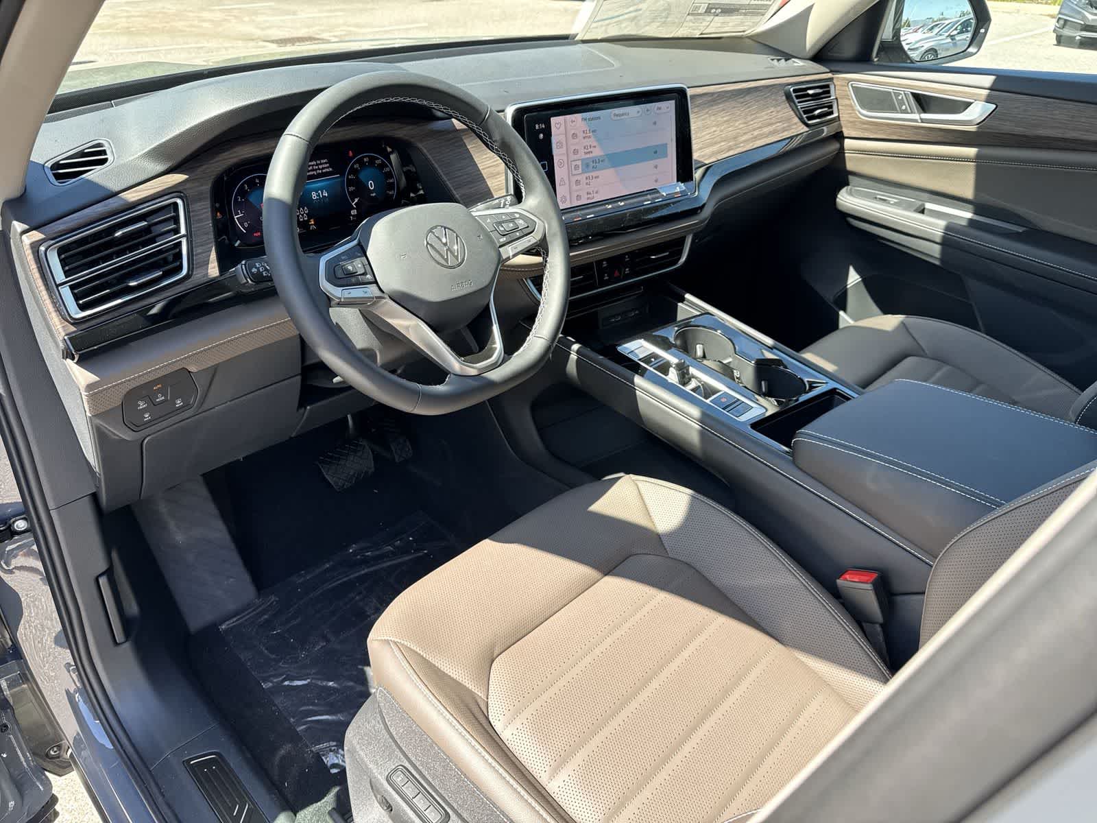 Thumbnail: 2026 Volkswagen Atlas - 2
