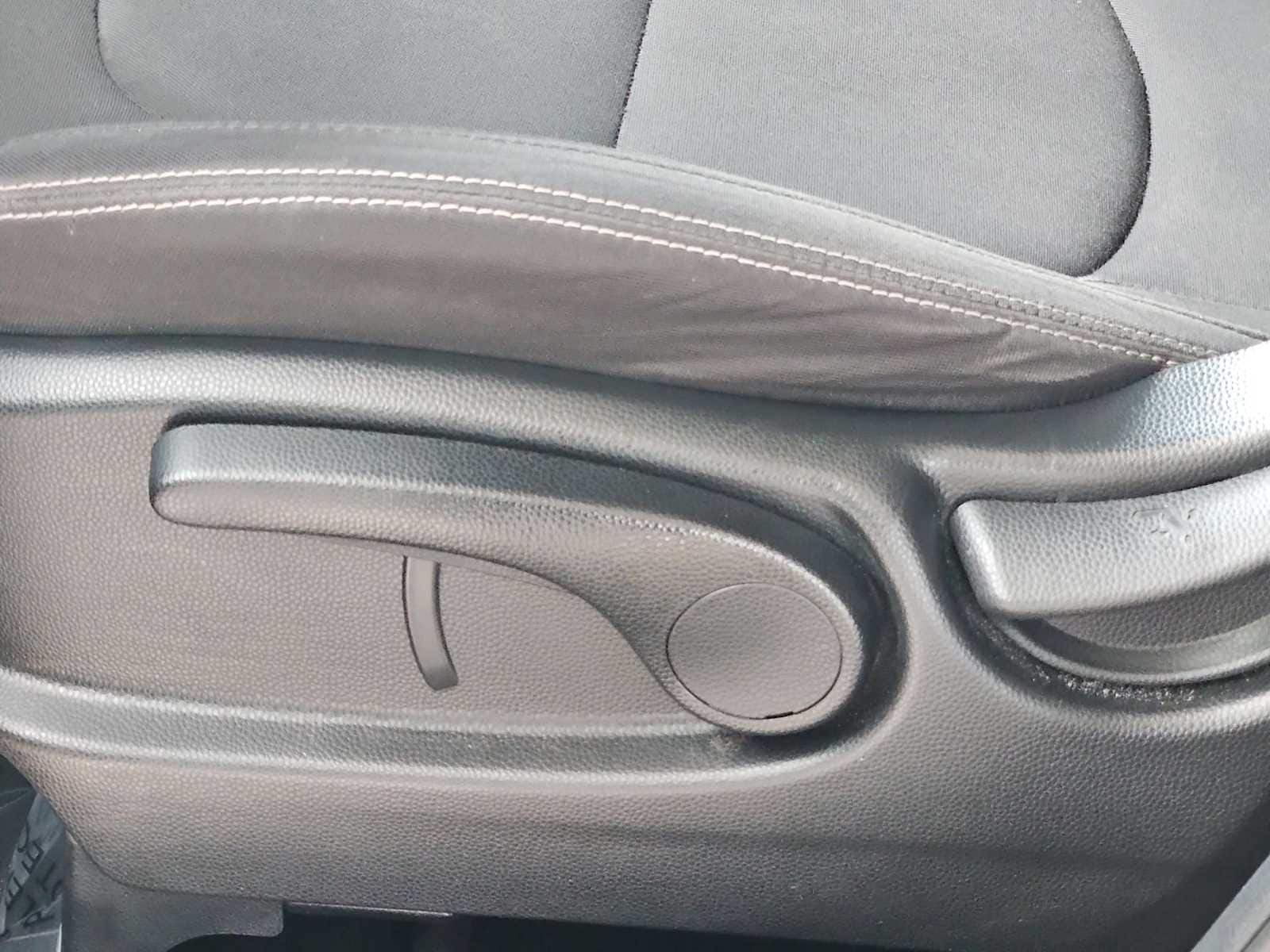 Thumbnail: 2018 Kia Soul - 18