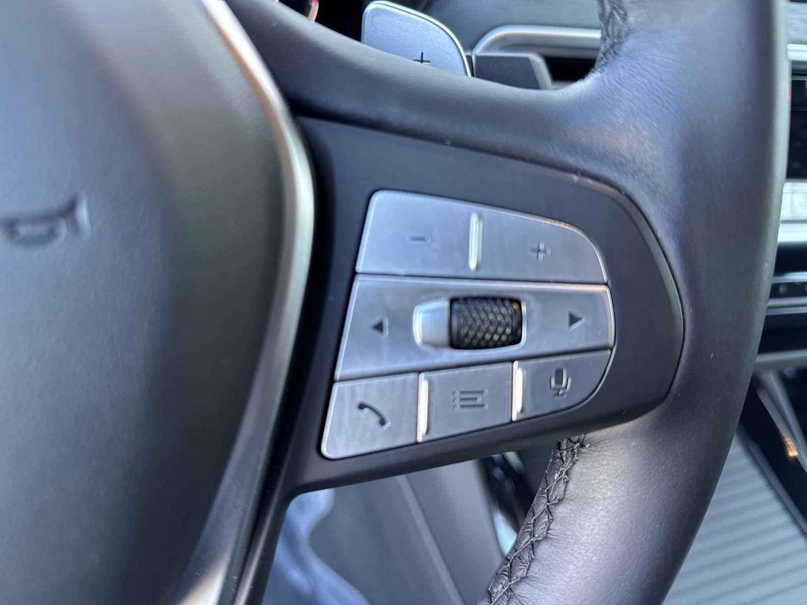 Thumbnail: 2024 BMW X3 - 23