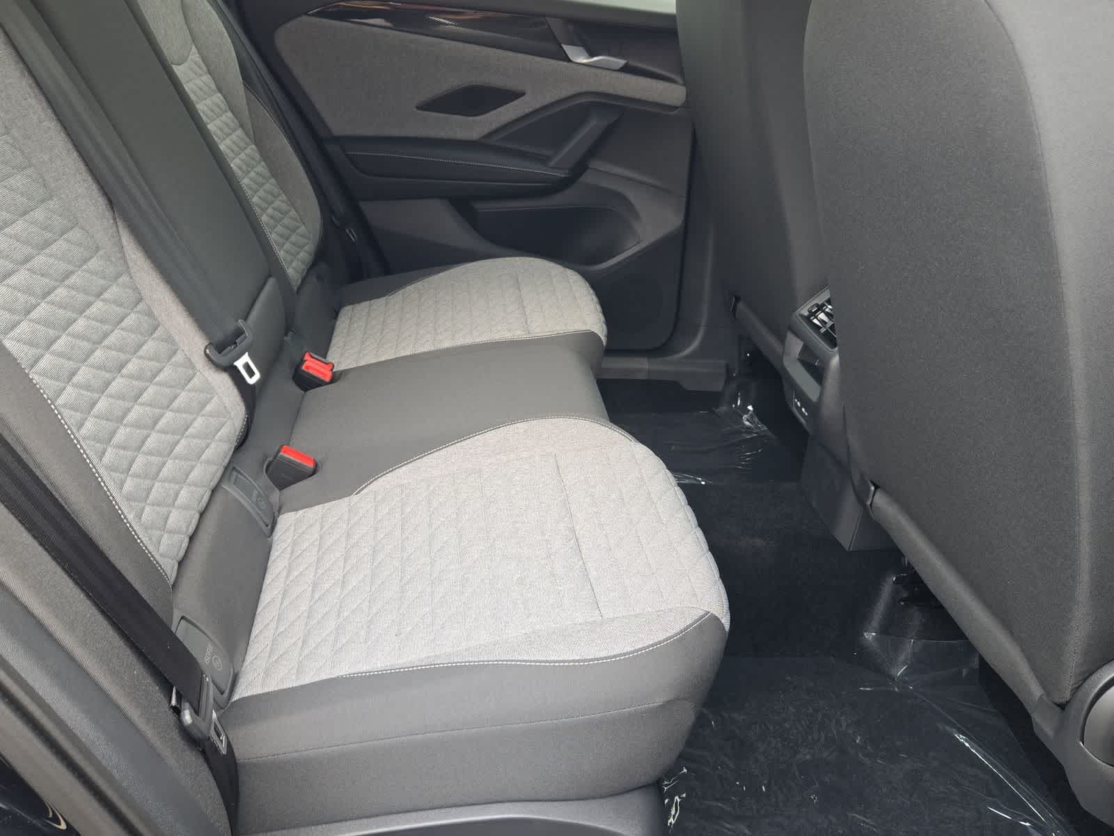 Thumbnail: 2026 Volkswagen Tiguan - 20