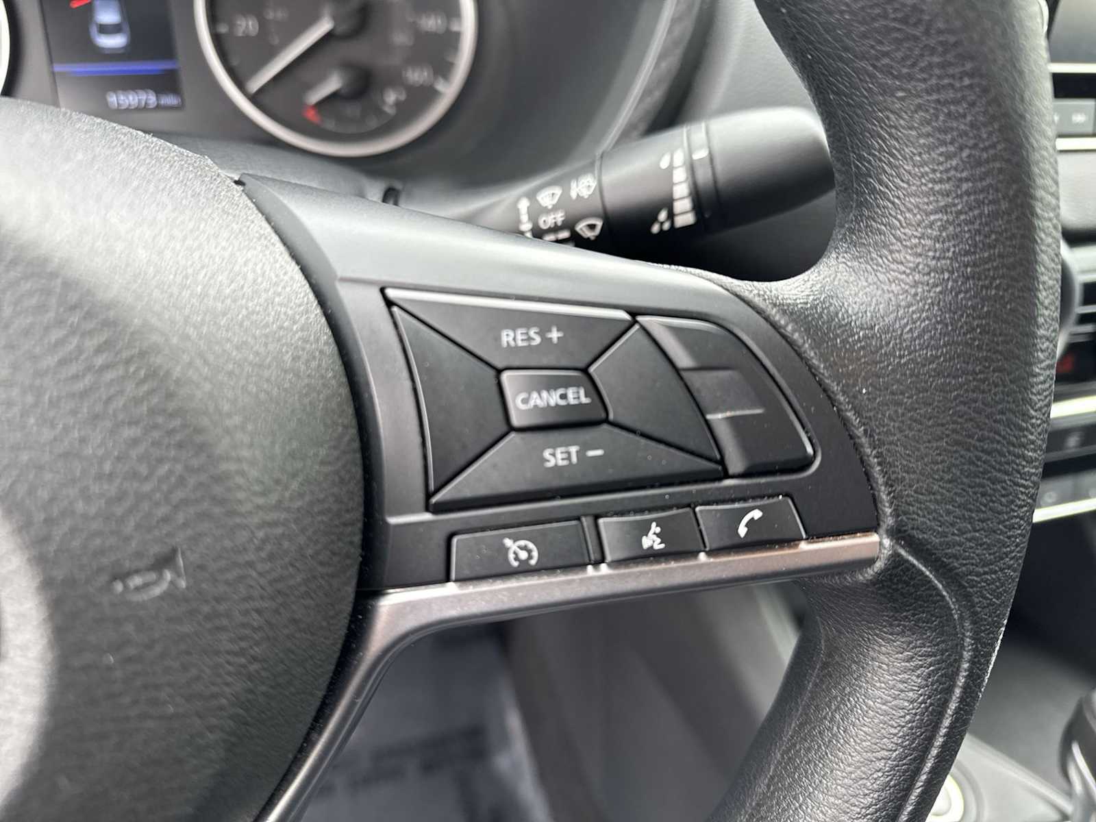 Thumbnail: 2023 Nissan Sentra - 22