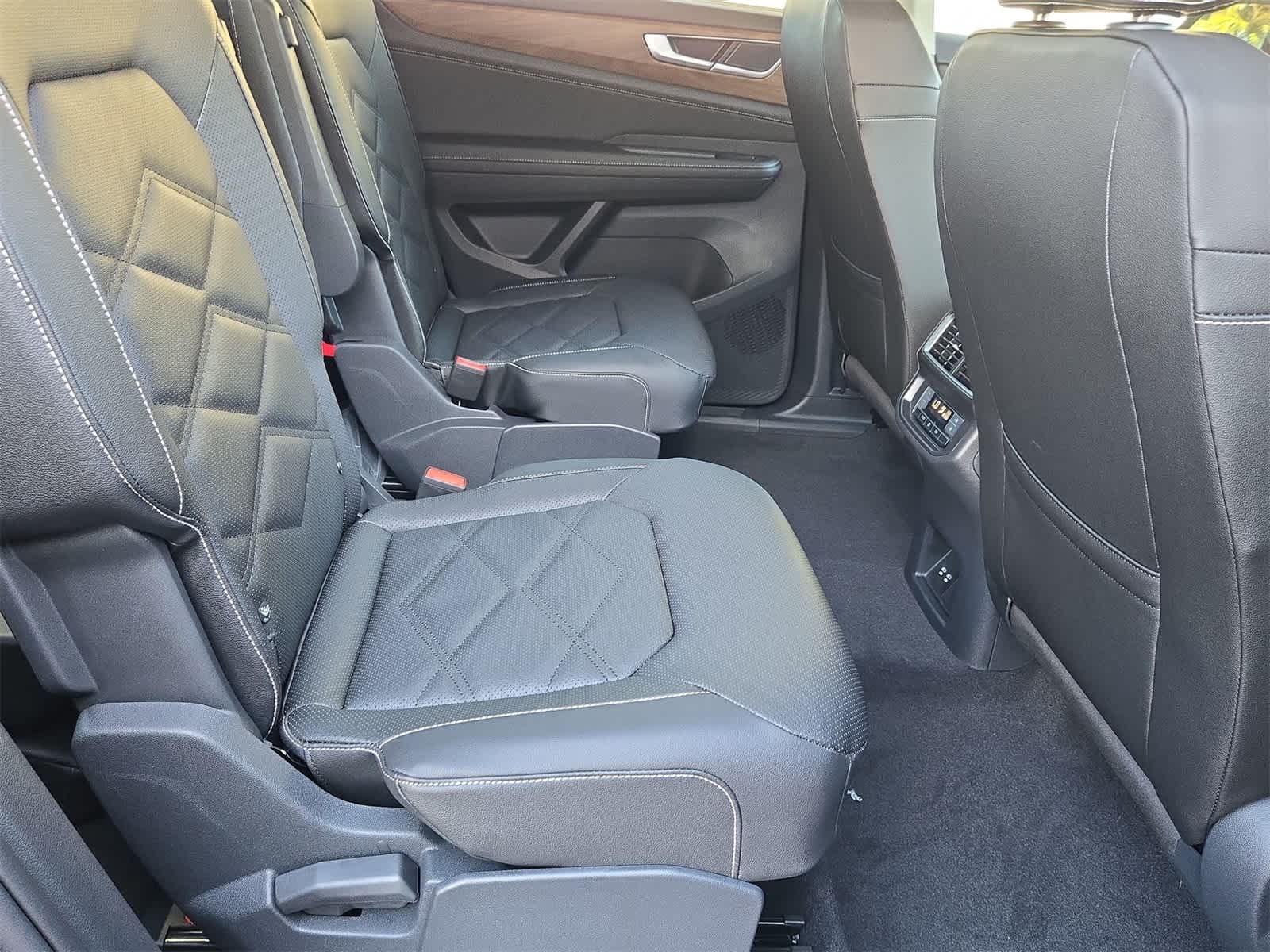 Thumbnail: 2026 Volkswagen Atlas - 21