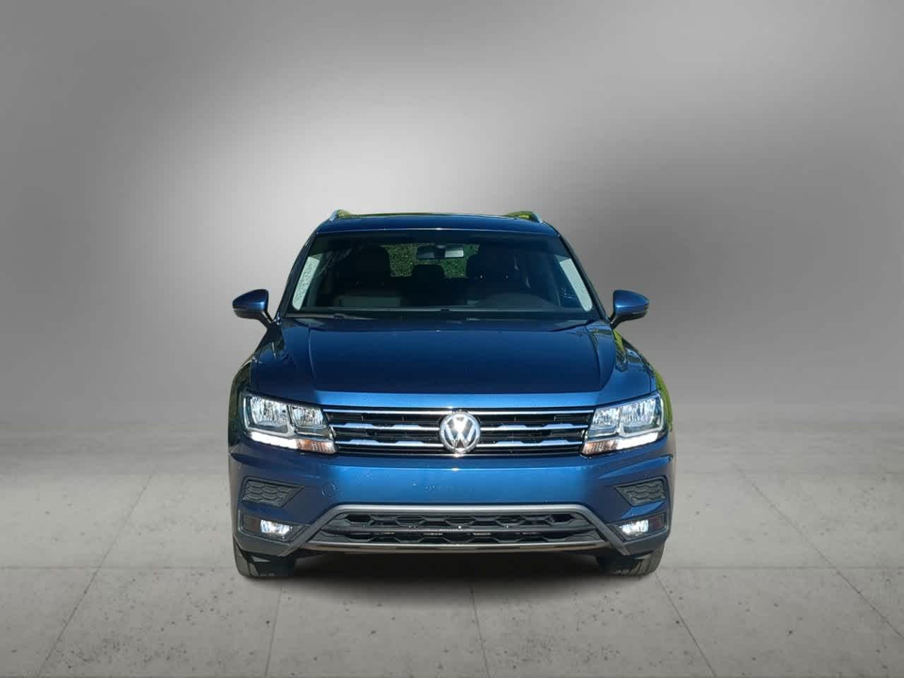Thumbnail: 2018 Volkswagen Tiguan - 3