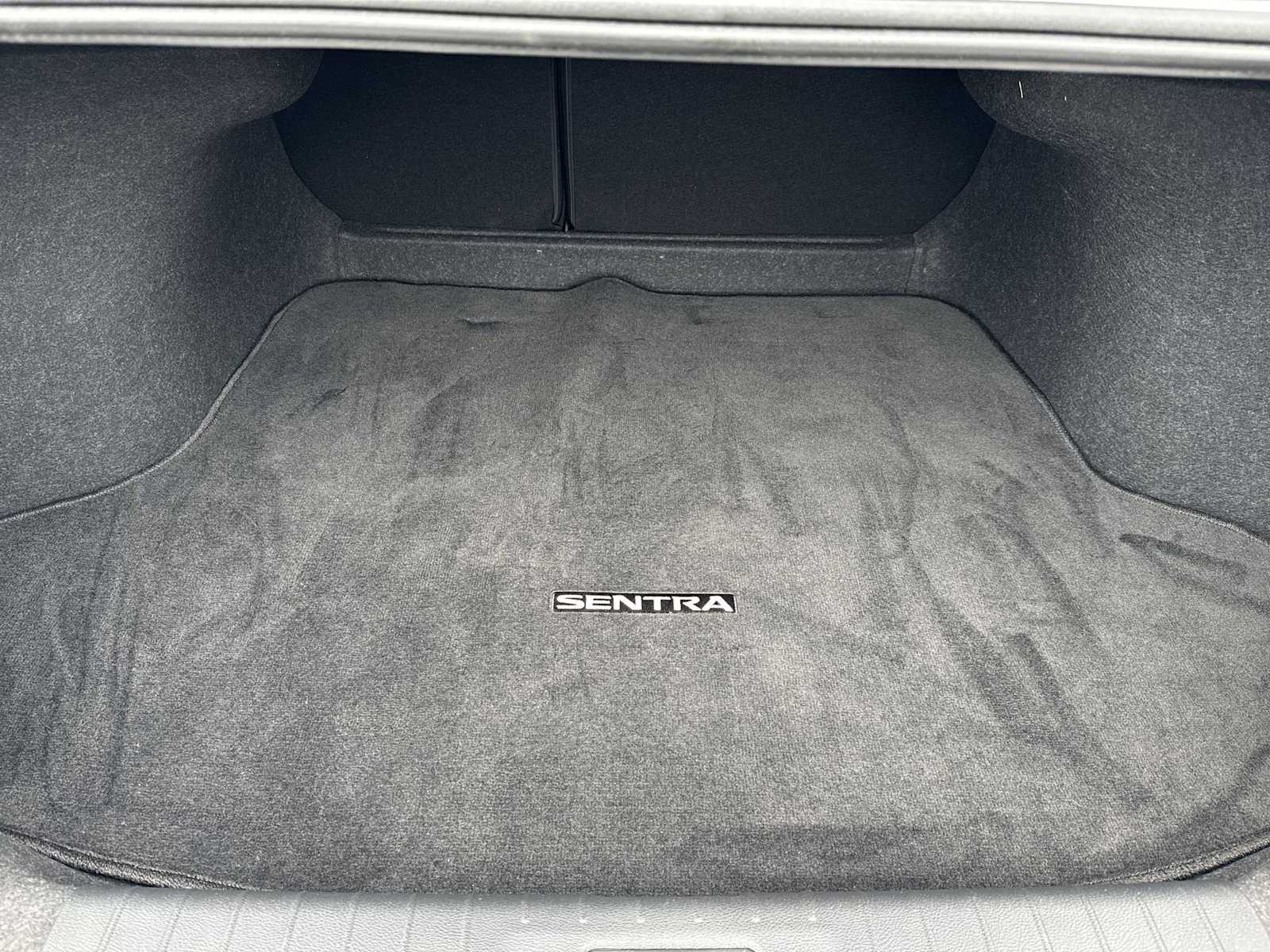 Thumbnail: 2023 Nissan Sentra - 31