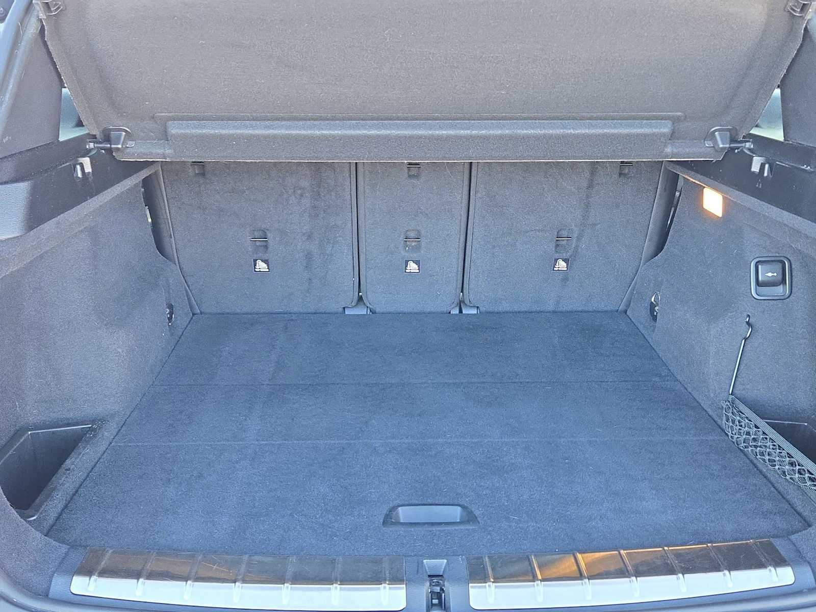 Thumbnail: 2017 BMW X1 - 40