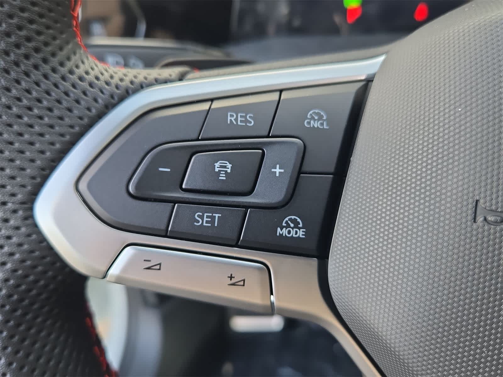 Thumbnail: 2026 Volkswagen Golf - 32