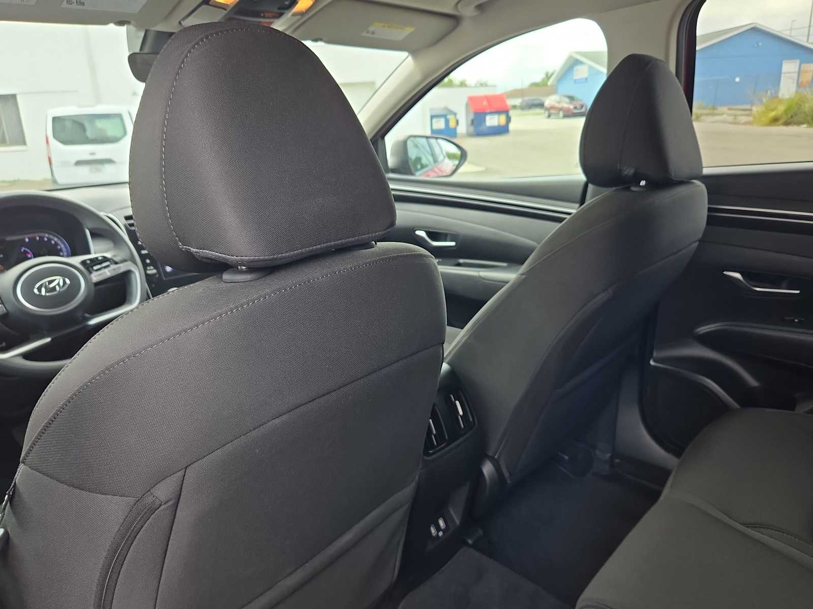 Thumbnail: 2023 Hyundai Tucson - 18