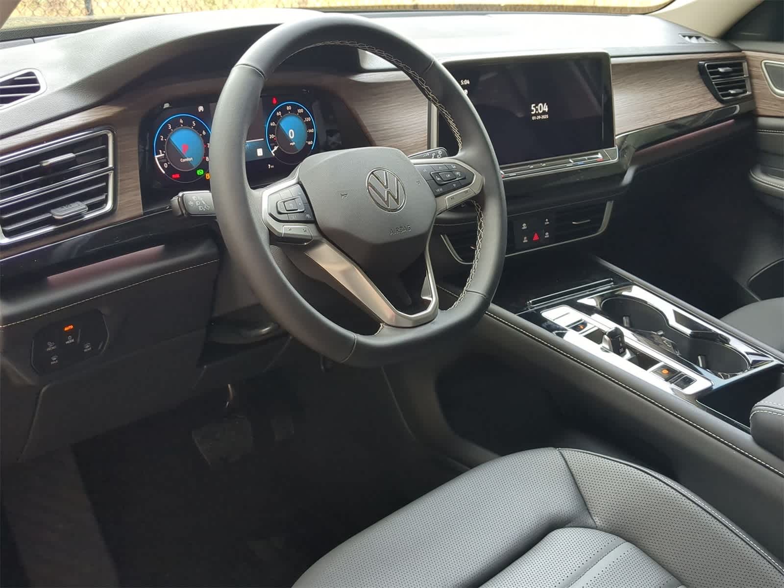 Thumbnail: 2025 Volkswagen Atlas - 10