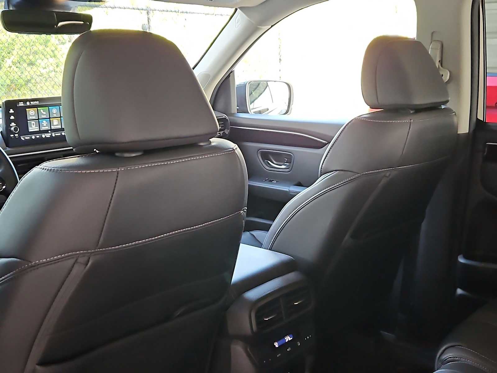 Thumbnail: 2025 Honda Pilot - 18