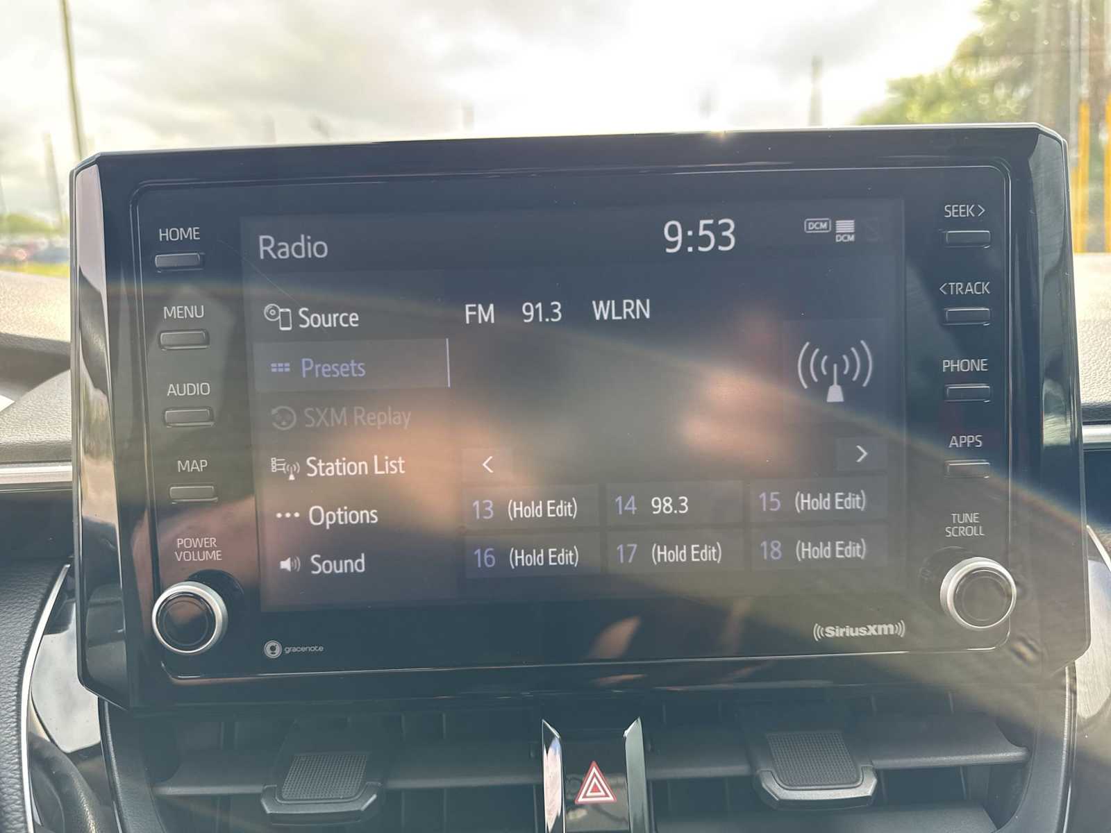 Thumbnail: 2022 Toyota Corolla - 25