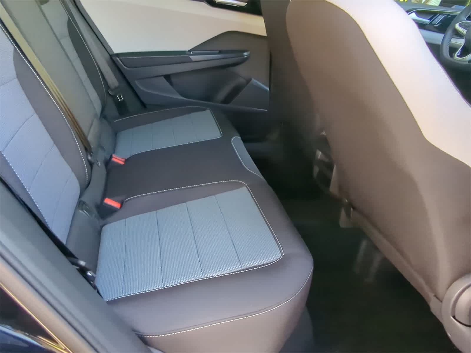 Thumbnail: 2025 Volkswagen Taos - 18