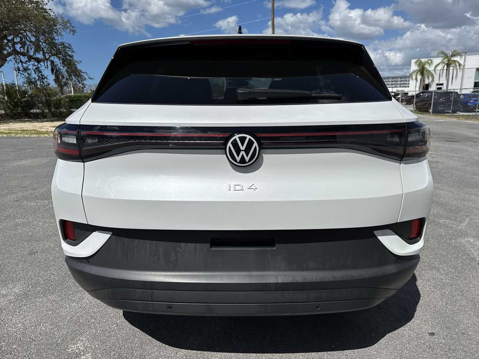 Thumbnail: 2024 Volkswagen ID.4 - 5