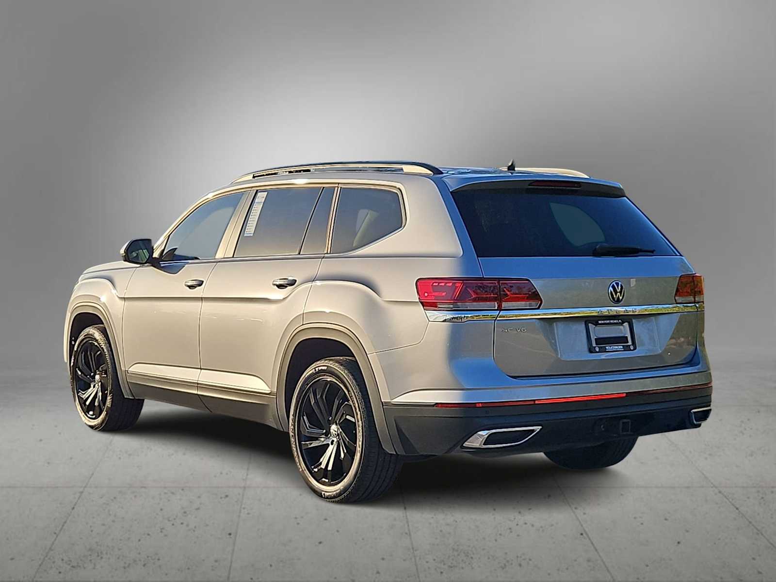 Thumbnail: 2022 Volkswagen Atlas - 6