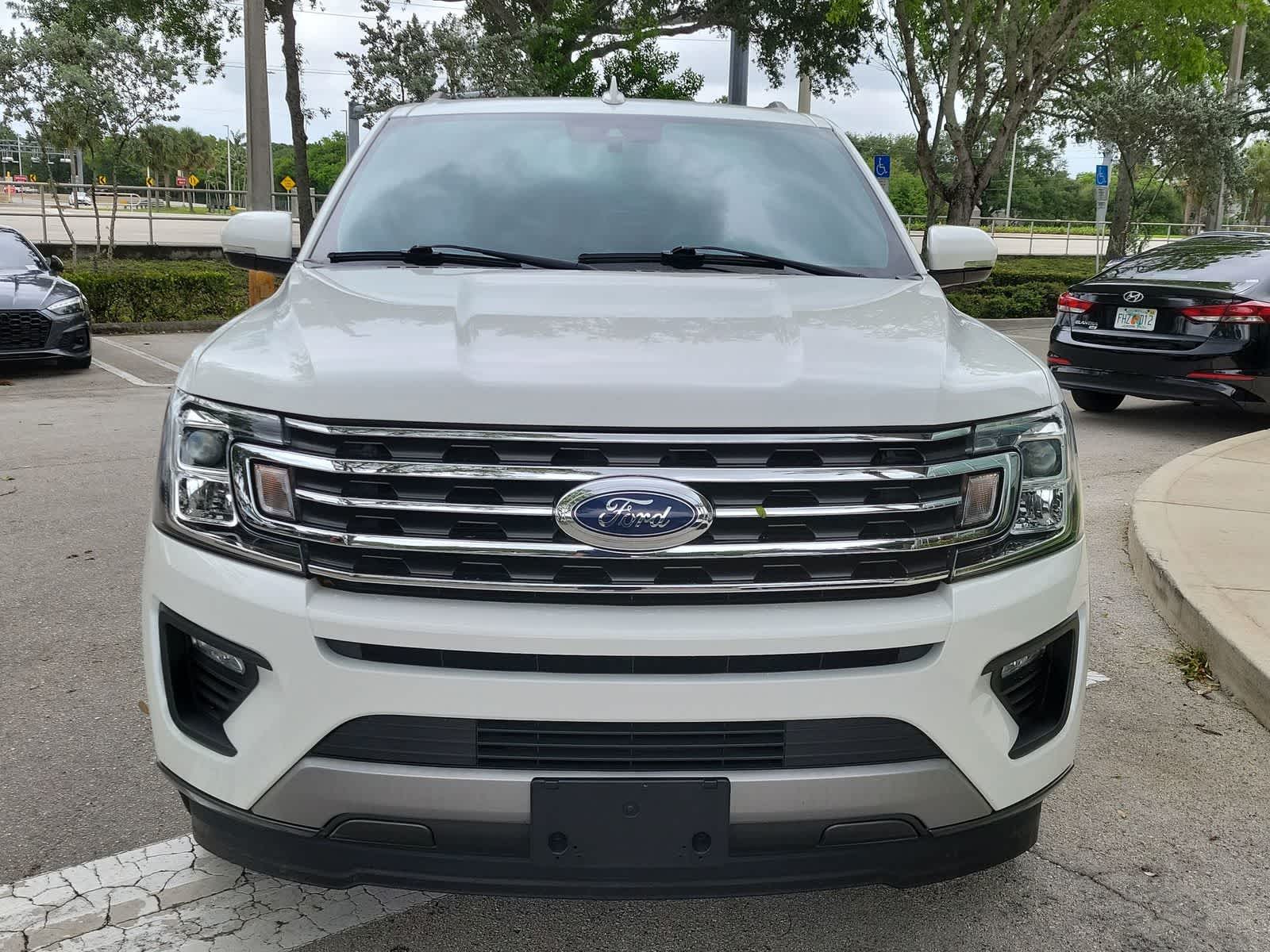 Thumbnail: 2021 Ford Expedition - 14