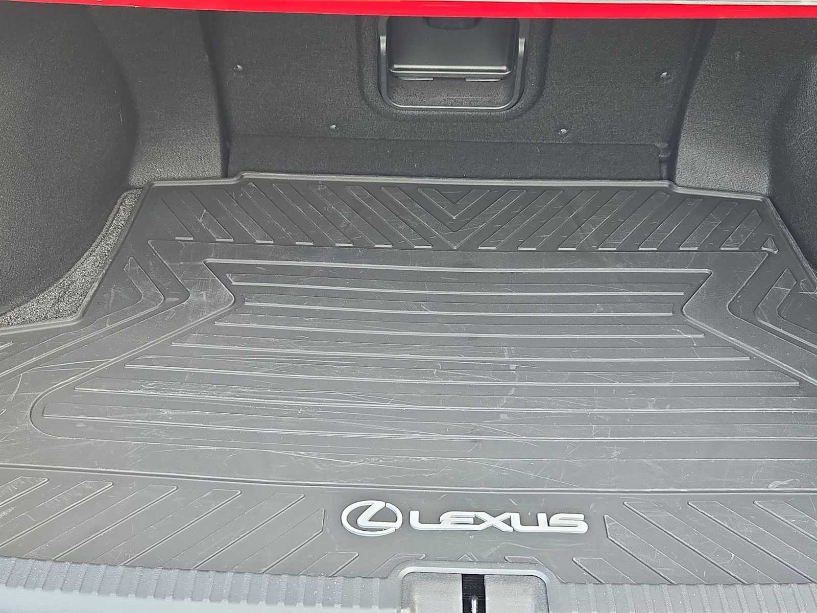 Thumbnail: 2022 Lexus ES - 34