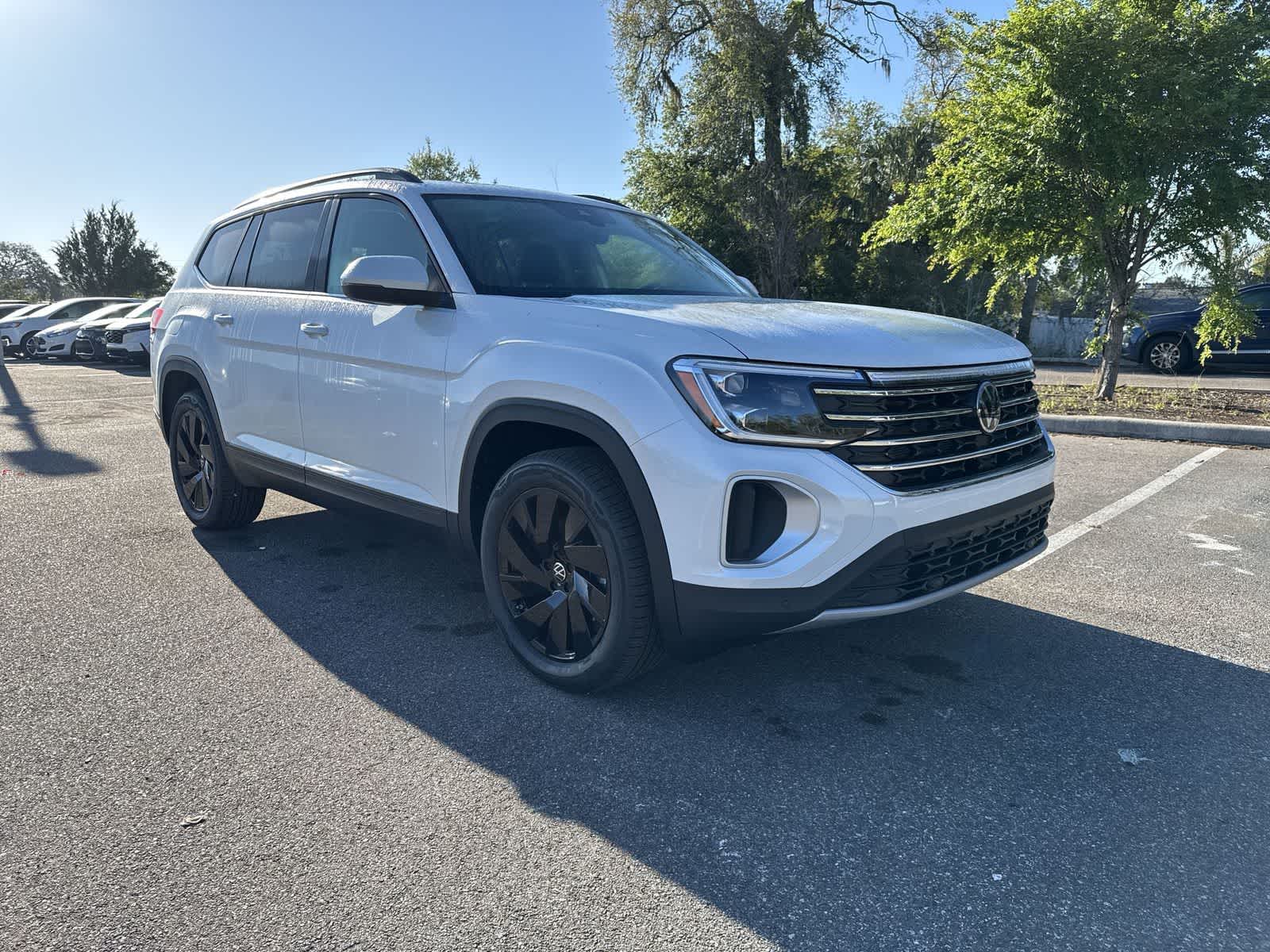 Thumbnail: 2026 Volkswagen Atlas - 8