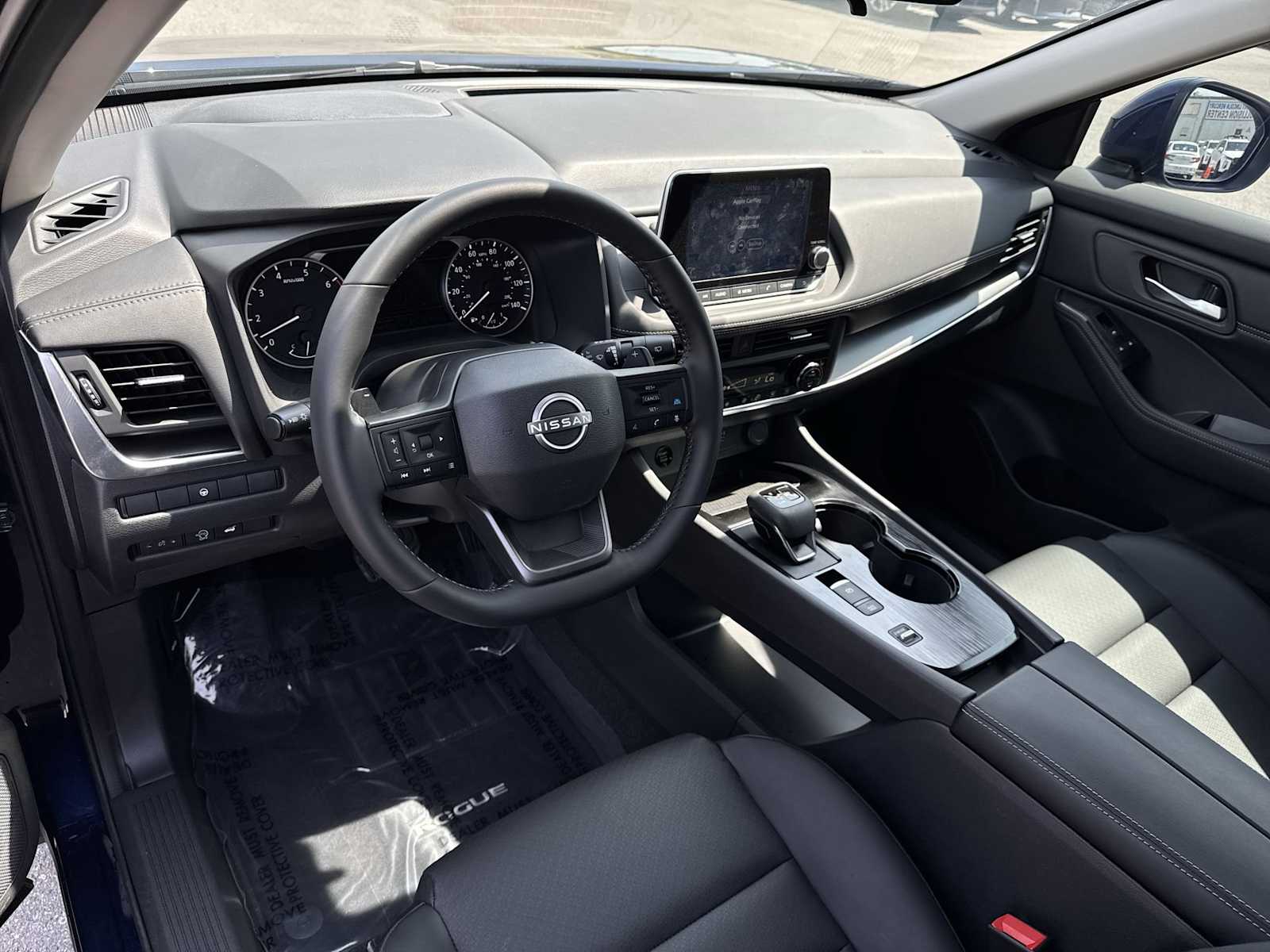 Thumbnail: 2025 Nissan Rogue - 2