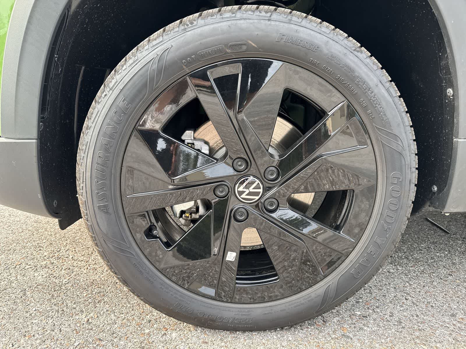 Thumbnail: 2026 Volkswagen Taos - 12