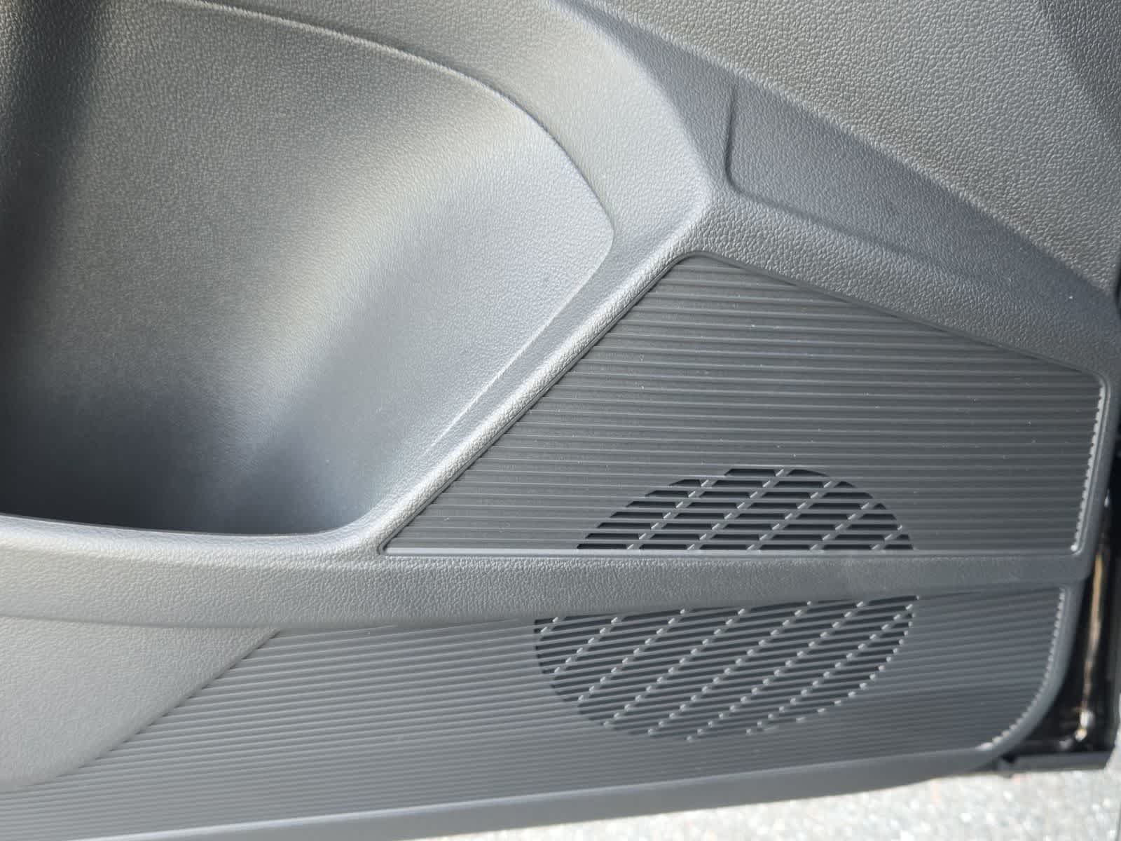 Thumbnail: 2025 Volkswagen Taos - 29