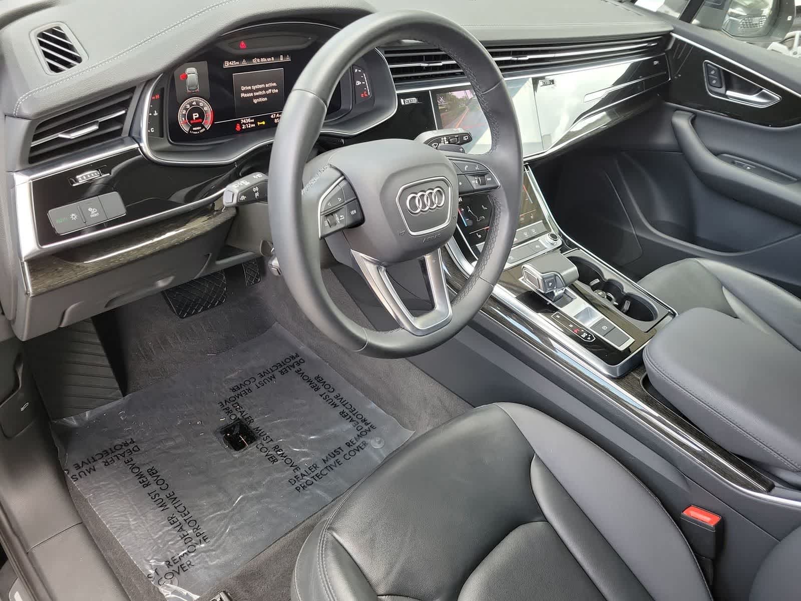 Thumbnail: 2023 Audi Q7 - 10