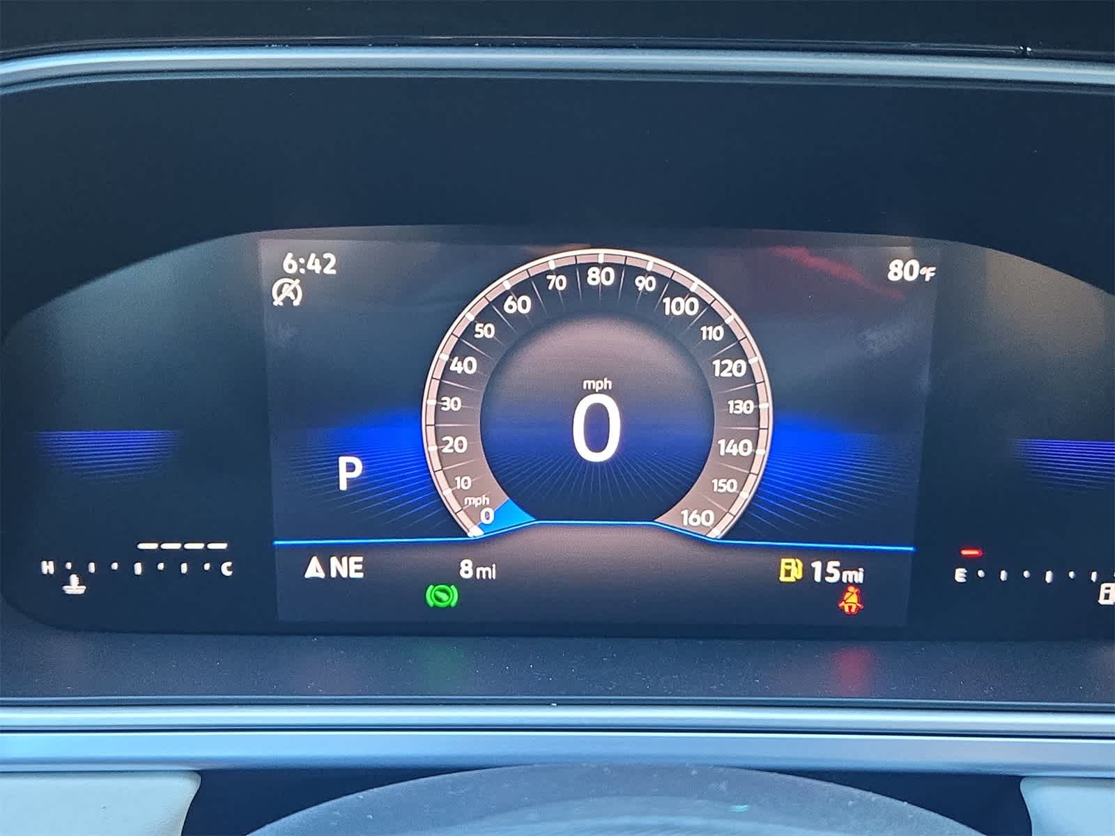 Thumbnail: 2025 Volkswagen Taos - 32