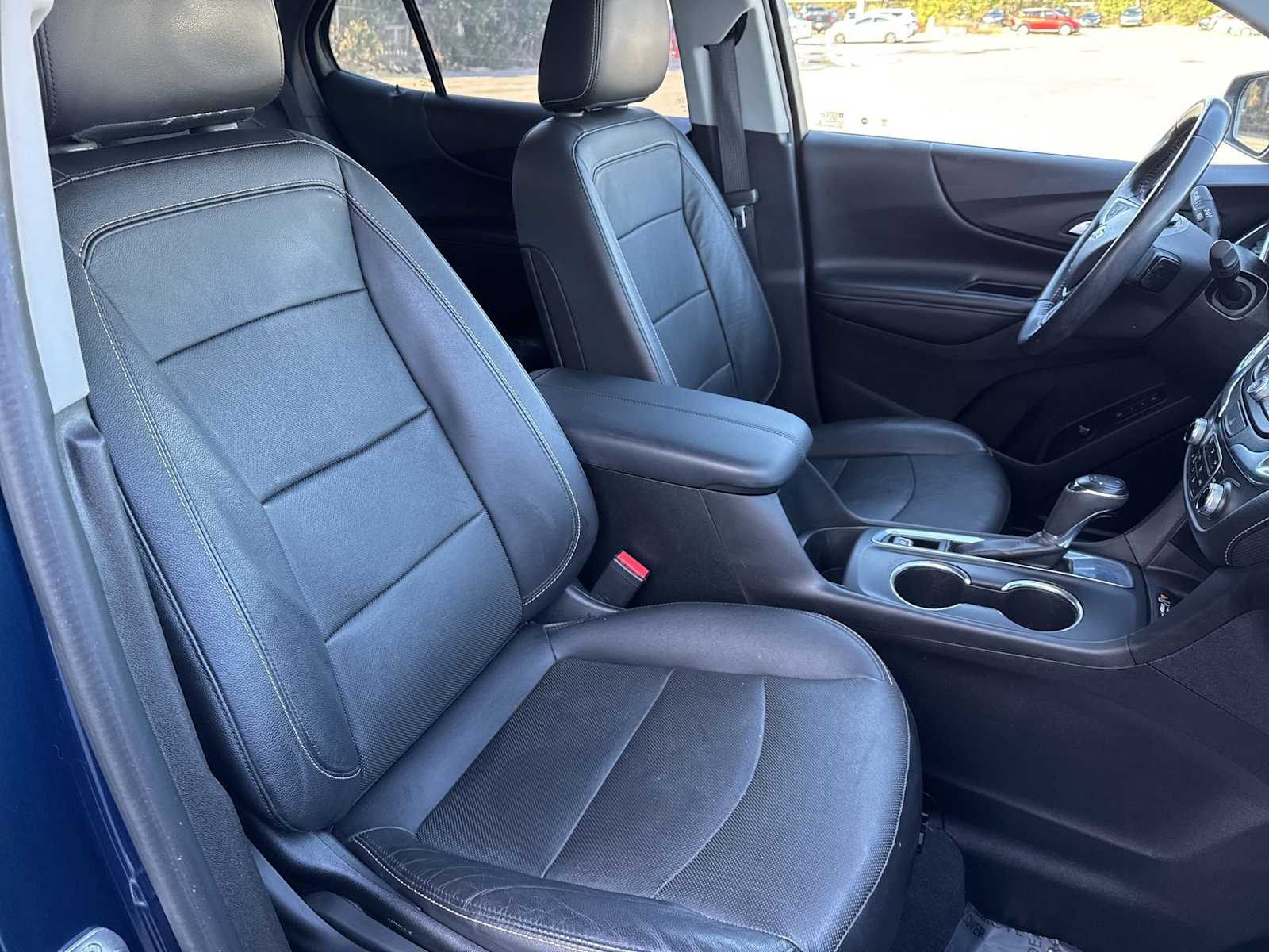 Thumbnail: 2020 Chevrolet Equinox - 22