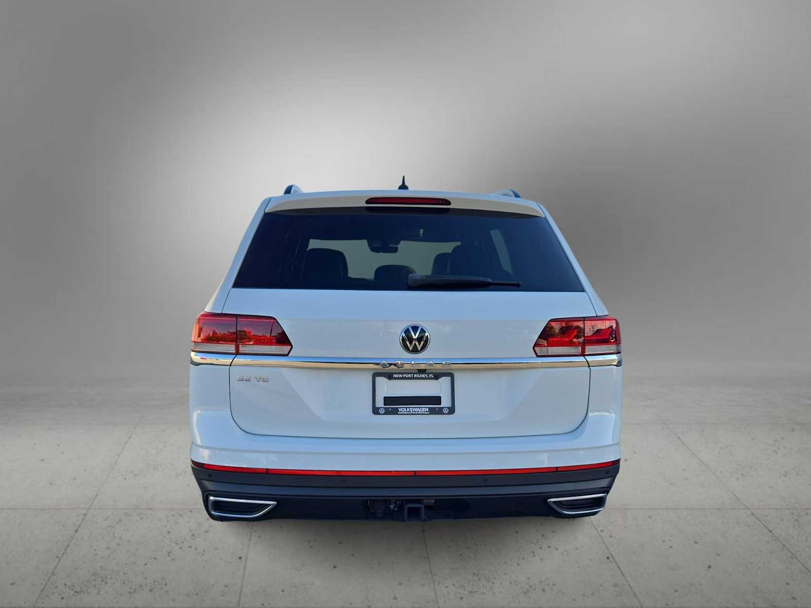Thumbnail: 2023 Volkswagen Atlas - 7