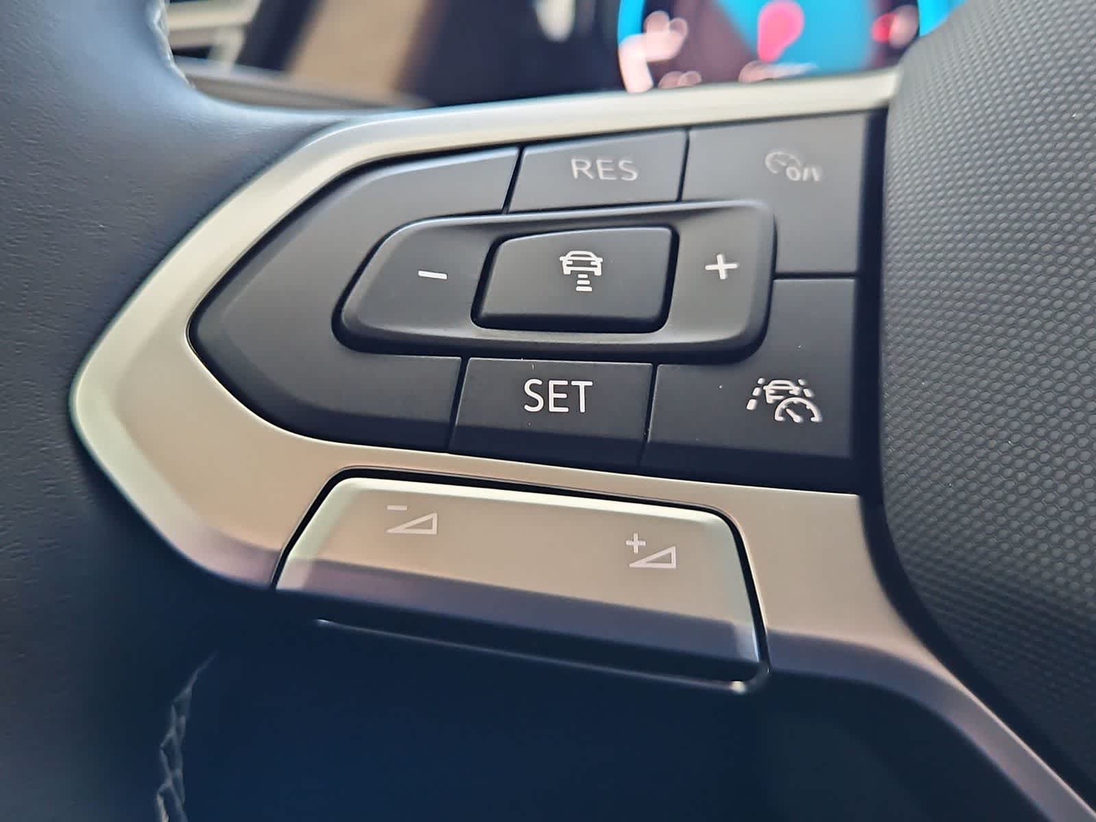 Thumbnail: 2026 Volkswagen Atlas - 24