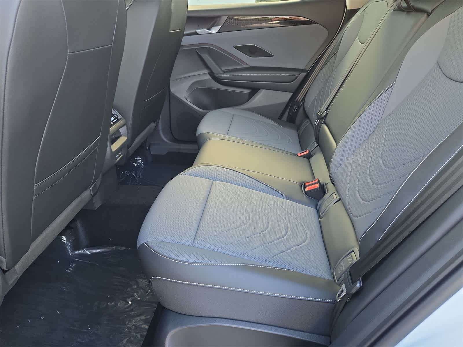 Thumbnail: 2025 Volkswagen Tiguan - 20