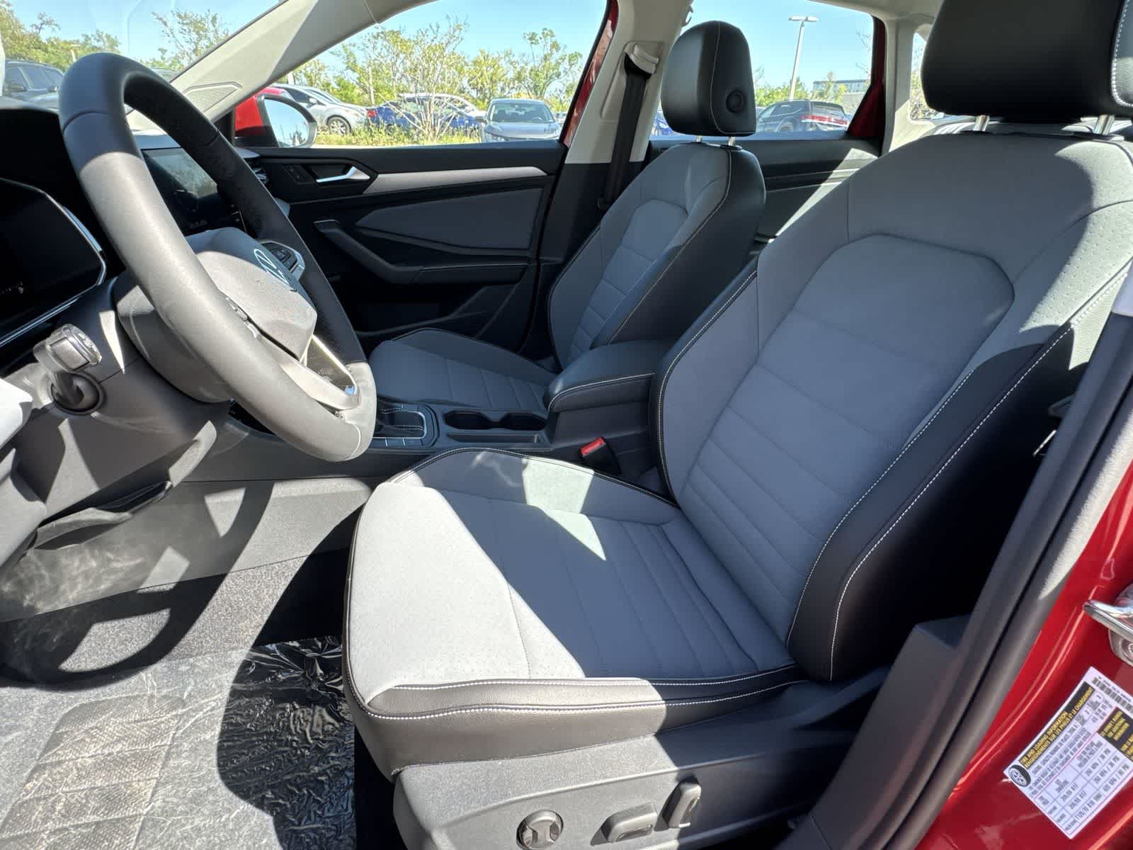 Thumbnail: 2026 Volkswagen Jetta - 15